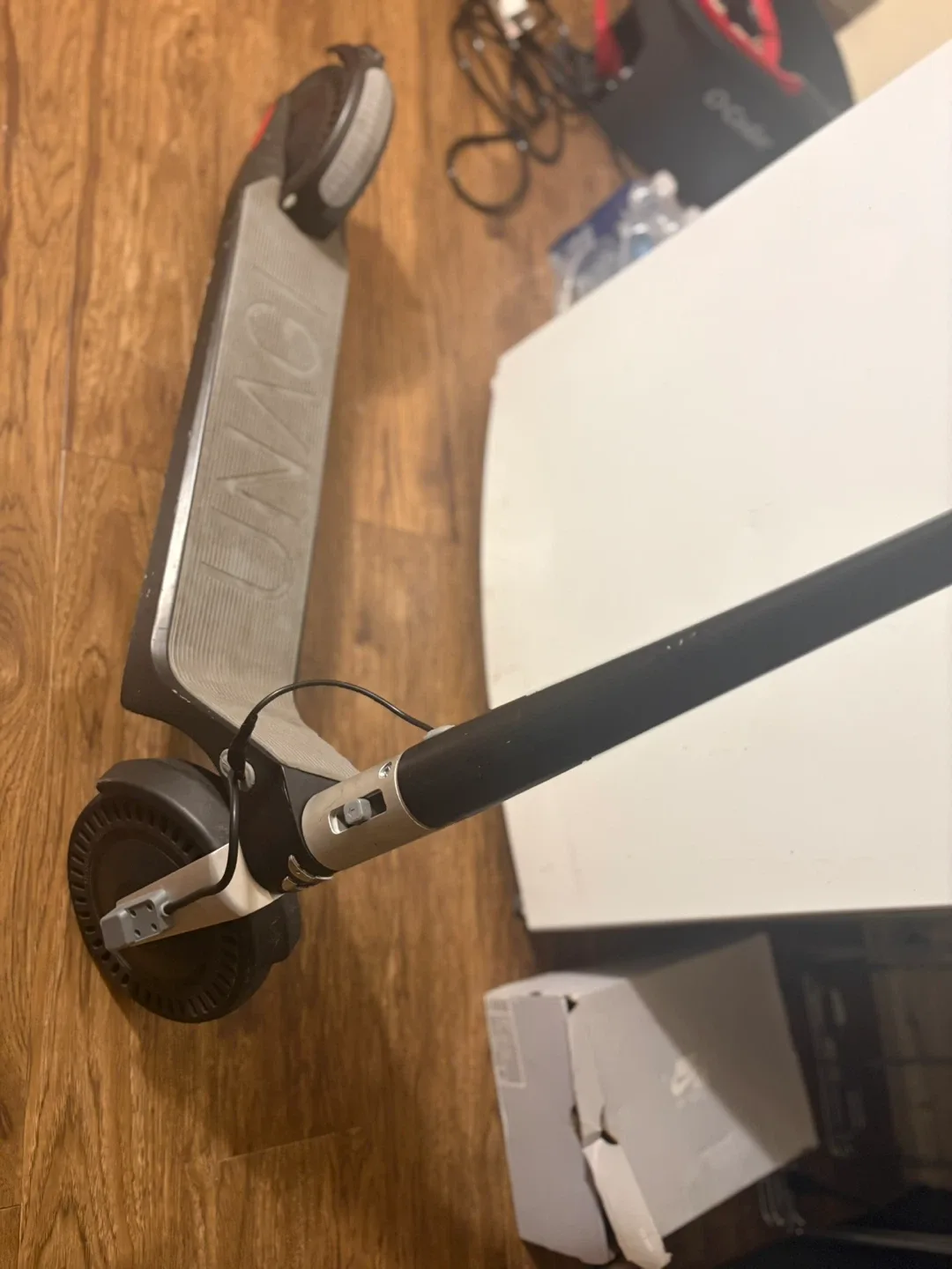 Unagi Electric Scooter image indicator(2)