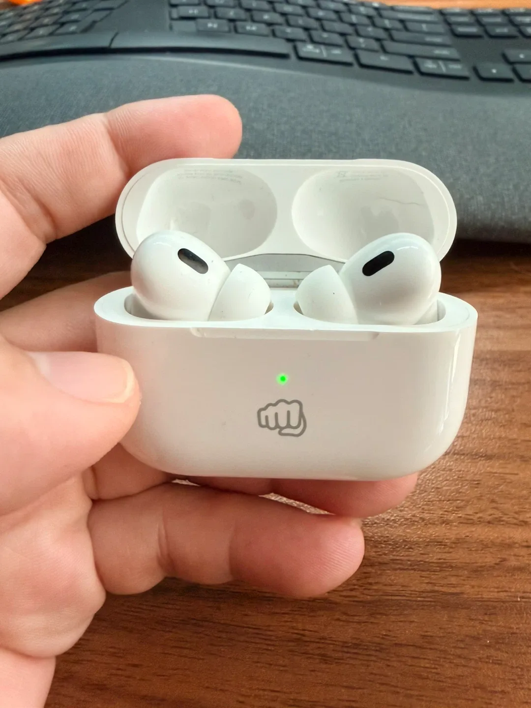 🧡Apple AirPods Pro 2nd Gen (Customized) image indicator(2)