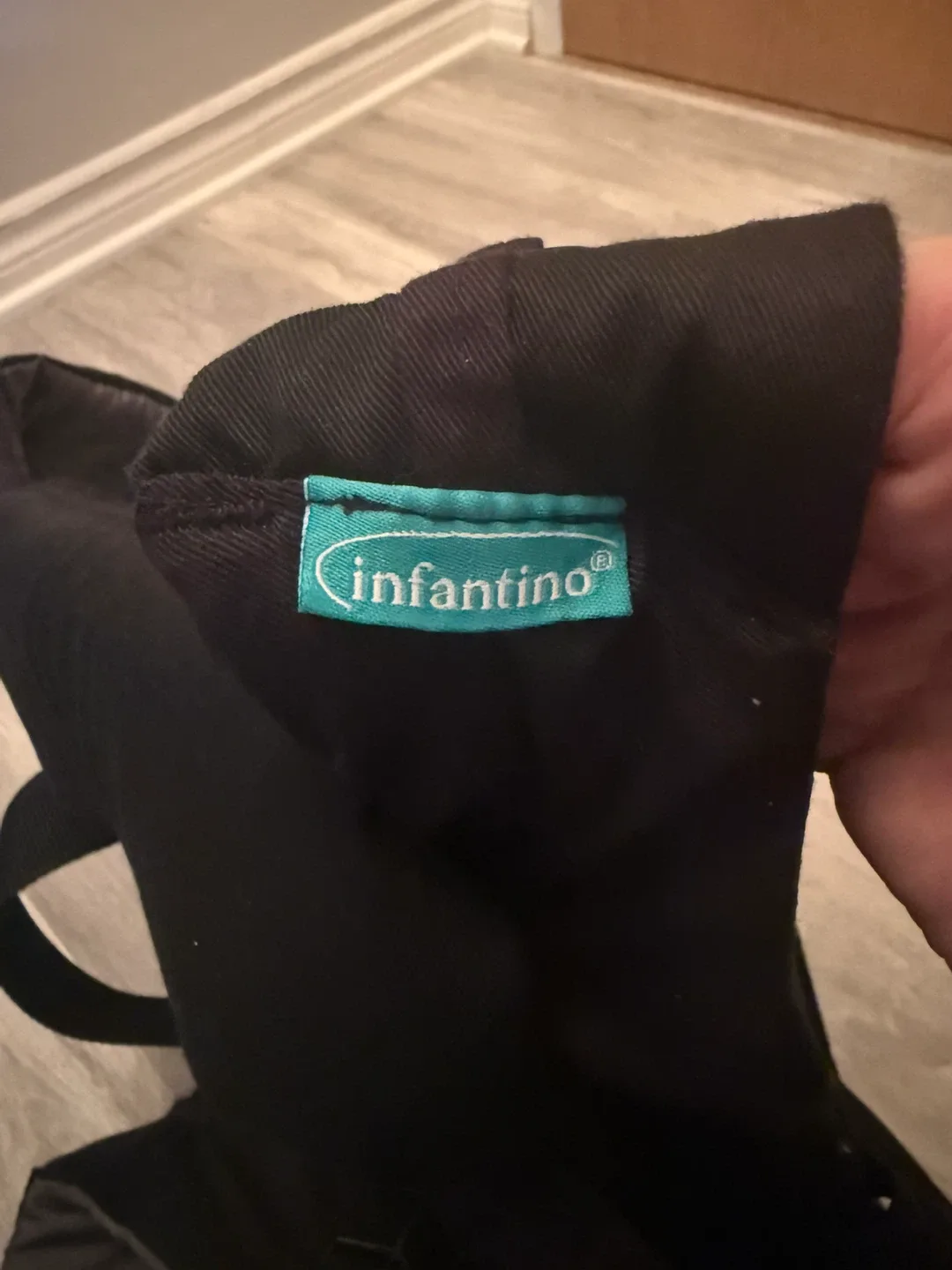 Infantino Baby Carrier - Black image indicator(3)