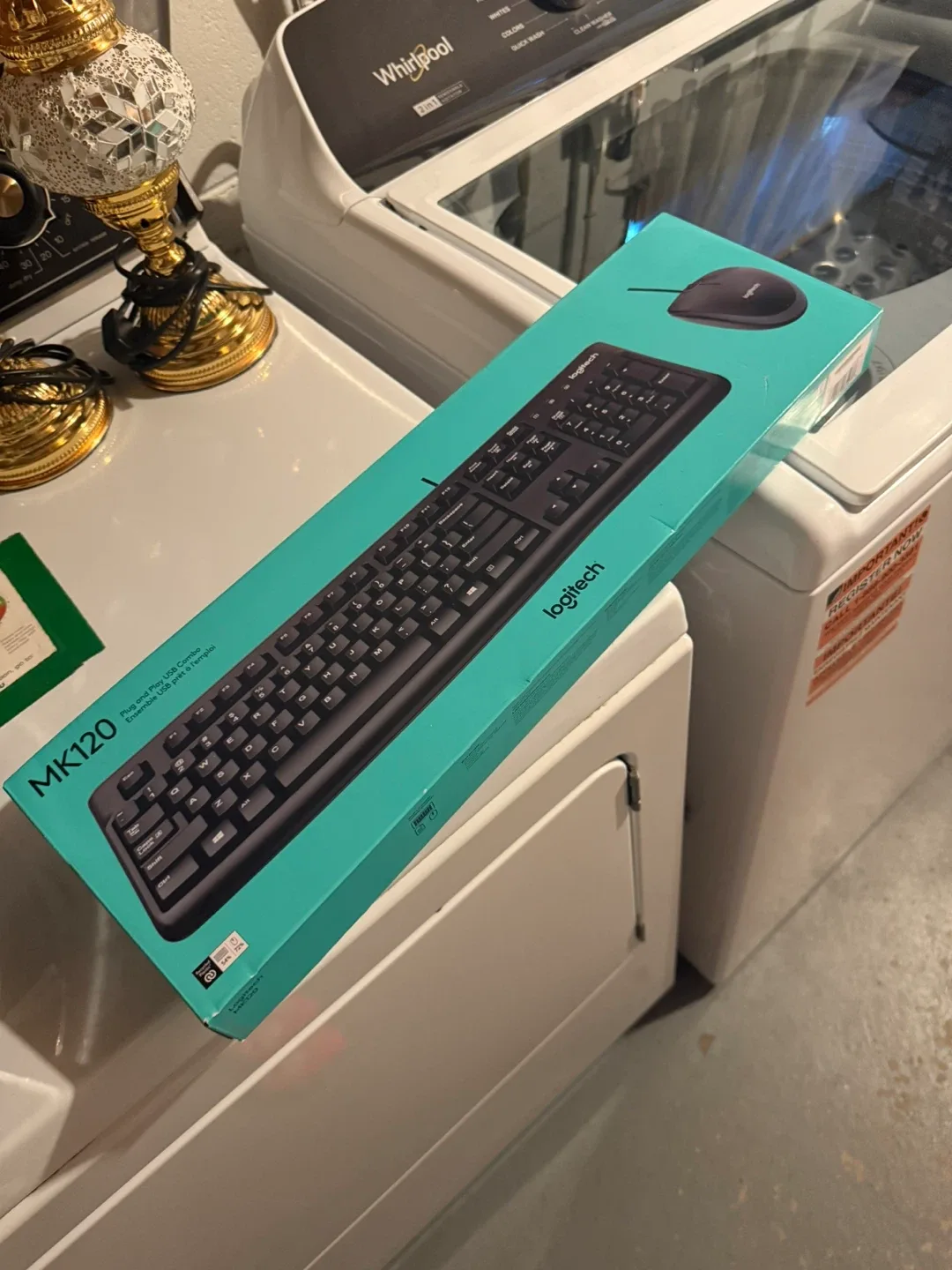 New Logitech MK120 Keyboard and Mouse Combo thumbnail
