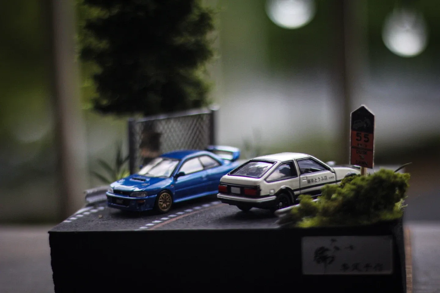 1:64 drifting diorama set for tomica collectors image indicator(3)