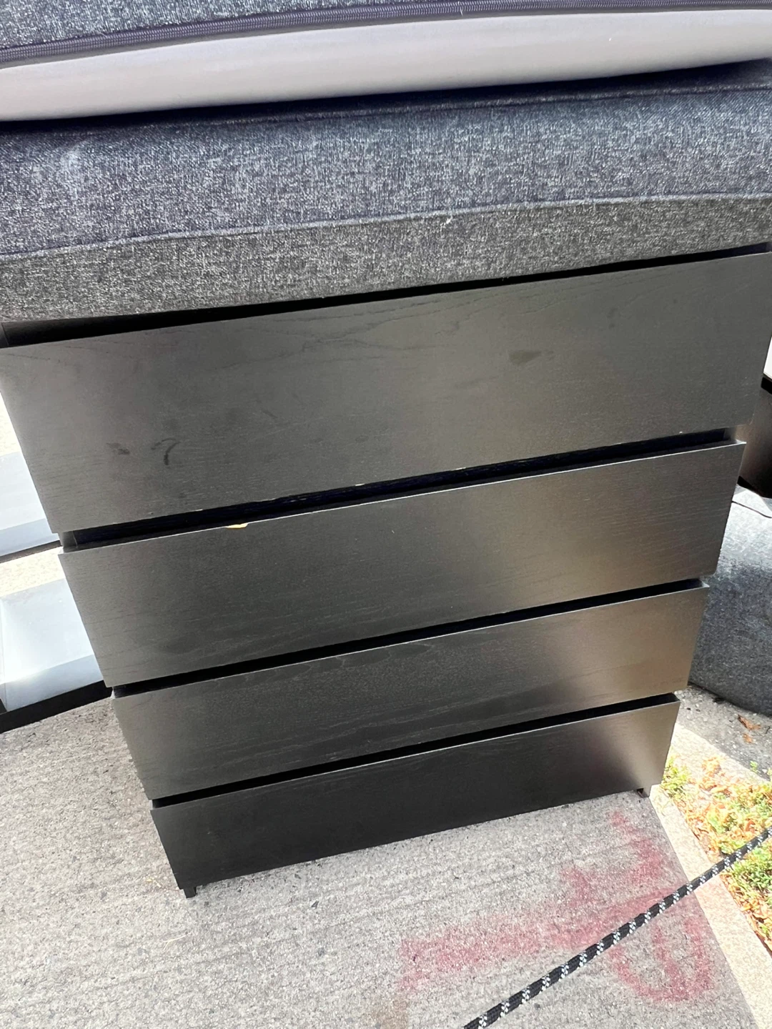 Black 4-Drawer Dresser