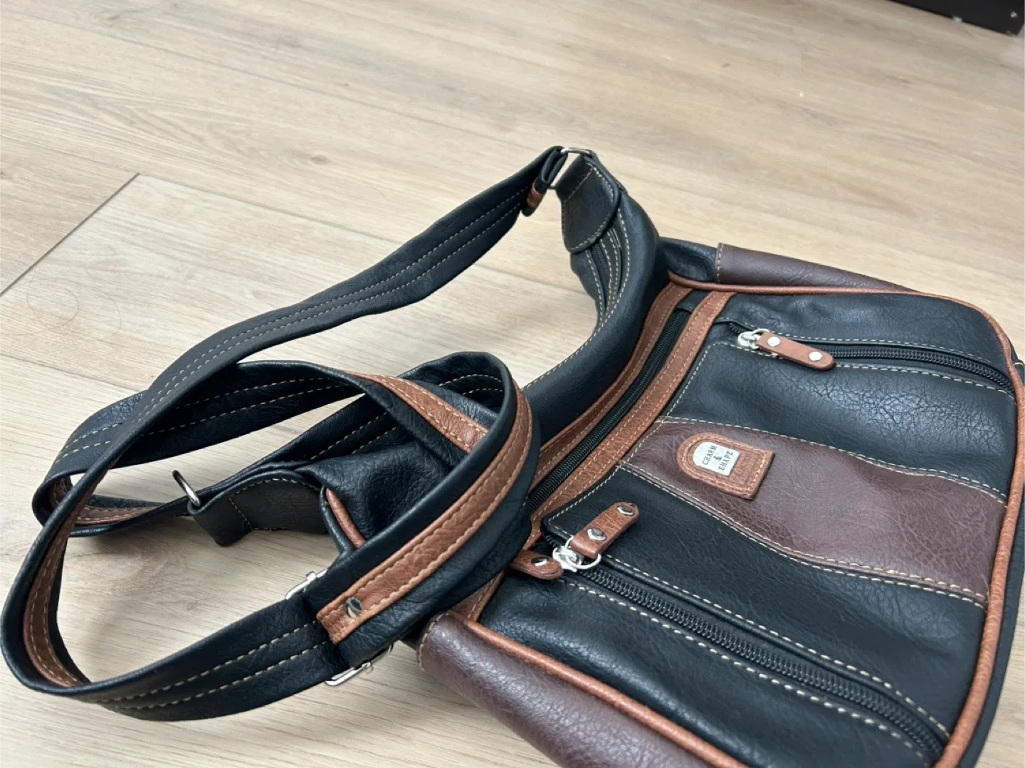 Charm & Shape Black/Brown Crossbody Bag image indicator(2)