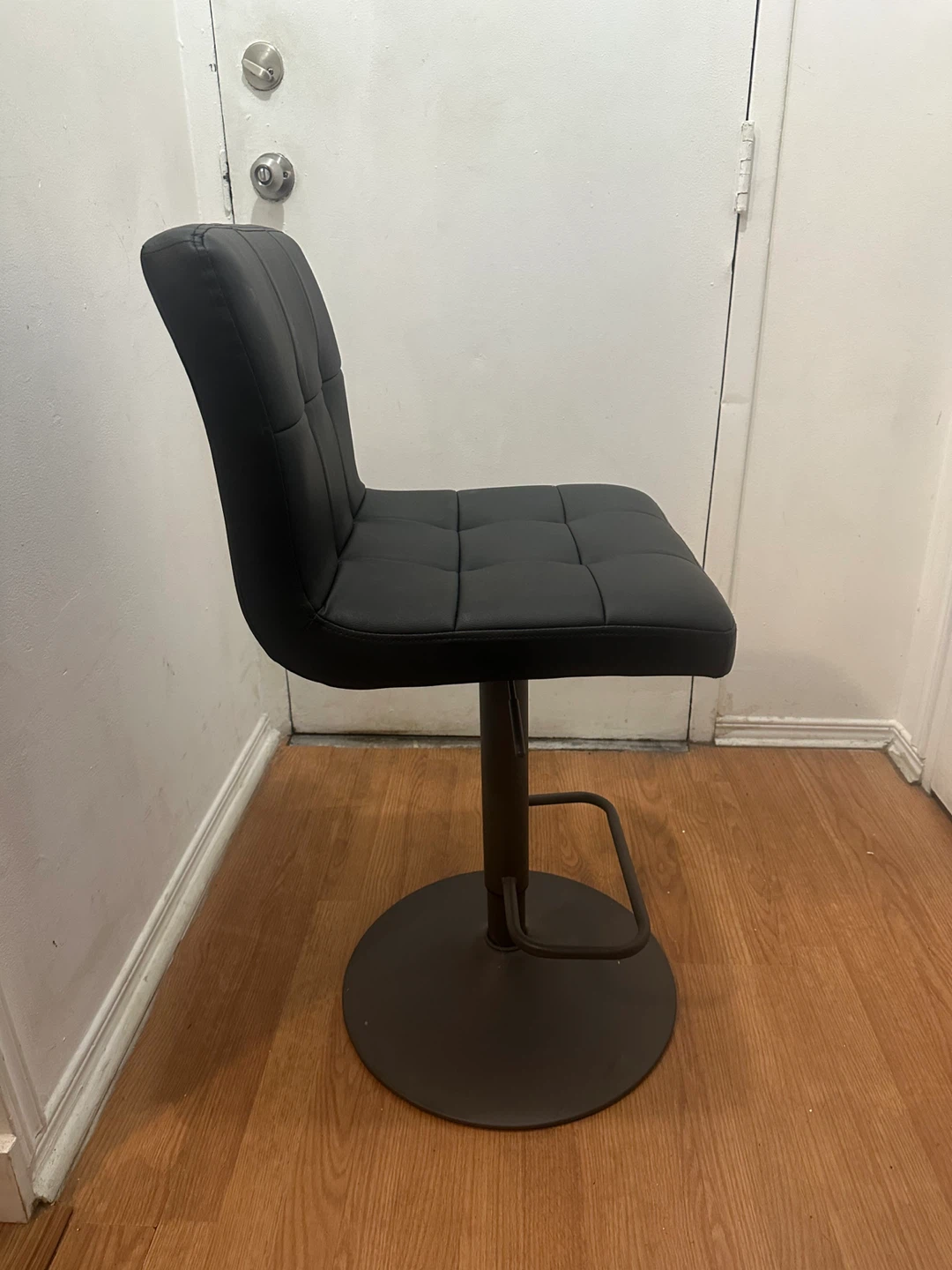 Black Swivel Bar Stool - photo 2
