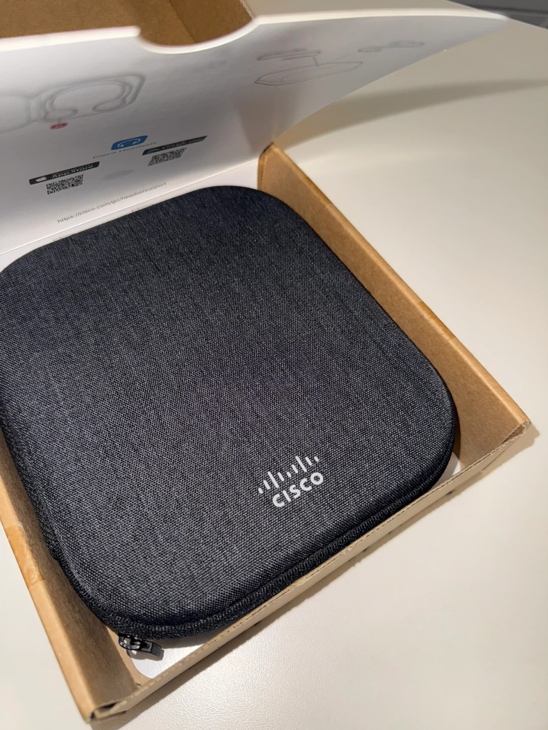 Cisco Headset 730 - Like New! - photo 4