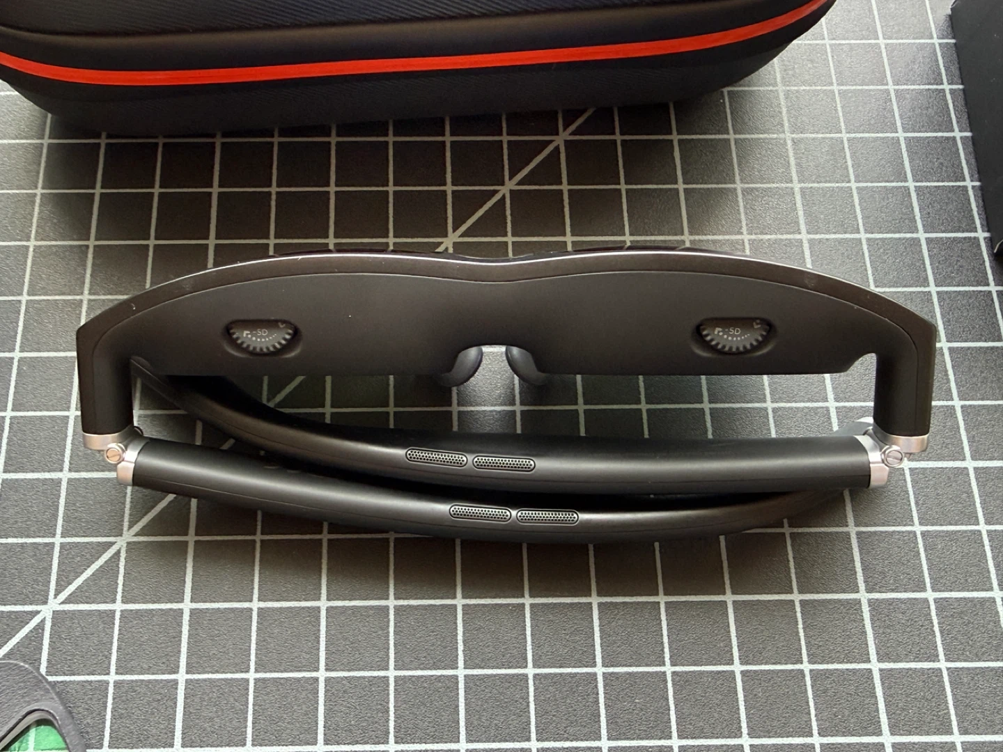 VITURE One Lite XR Glasses 120" Full HD AR Glasses + Extras - photo 3