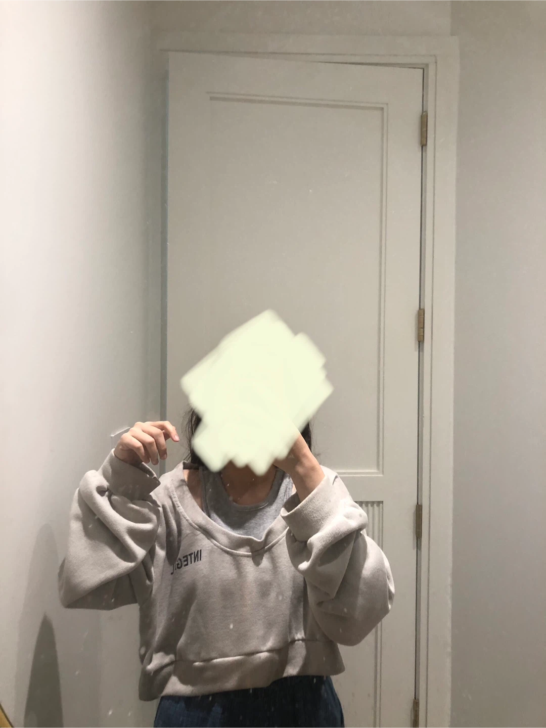 DAZY Beige Crop Top - Size M but more like size S - photo 2