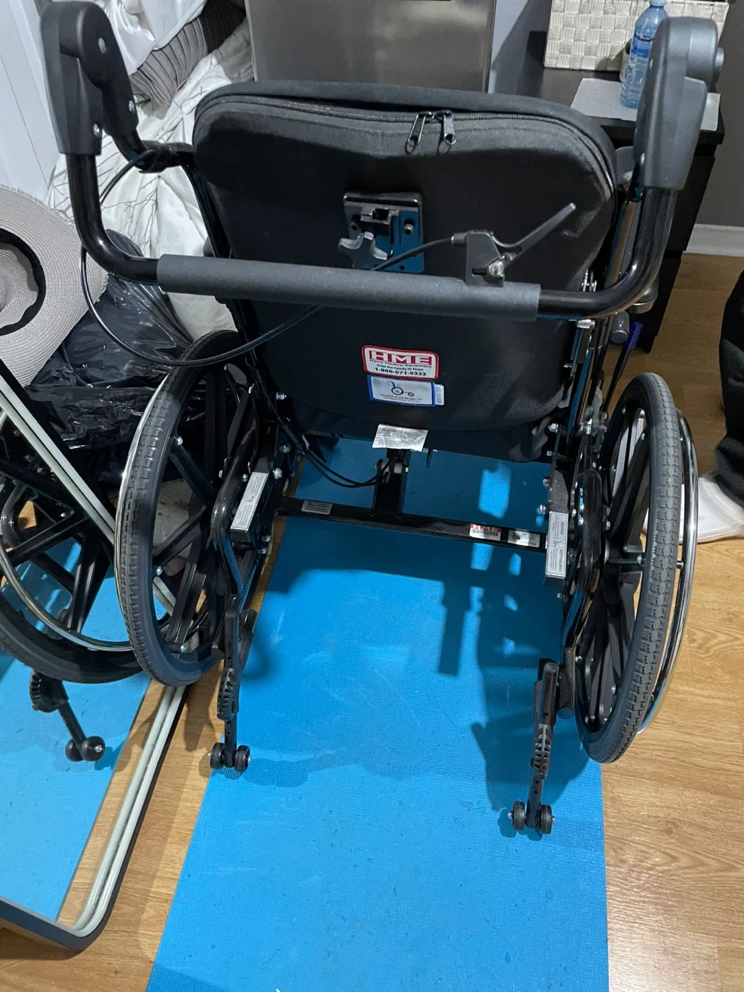 High Quality Wheelchair For Sale image indicator(3)