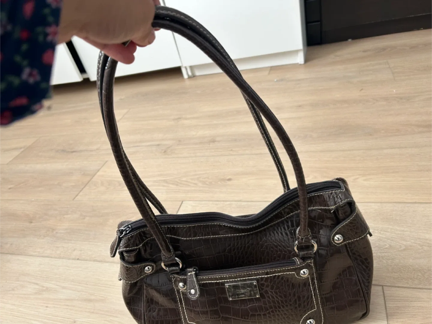 Liz Claiborne Brown Faux Crocodile Purse image indicator(4)