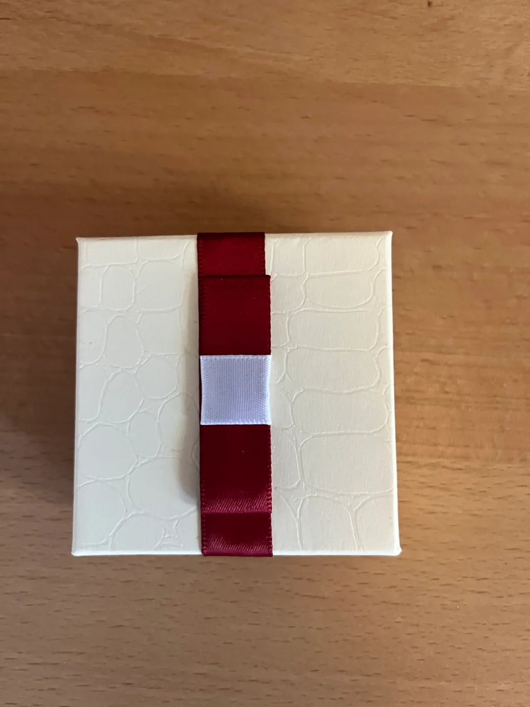 Seahorse Stud Earrings 925 stamp image indicator(5)