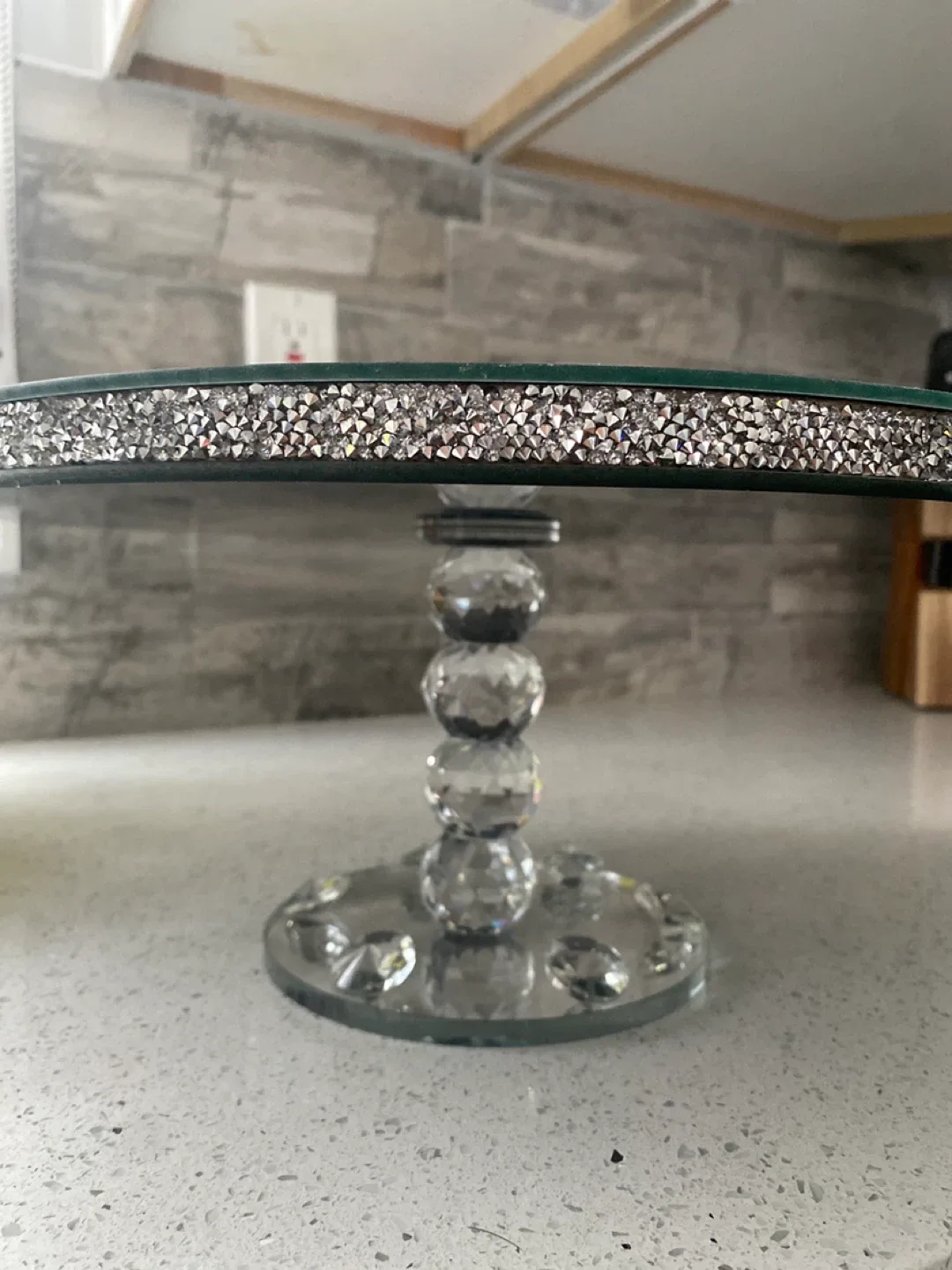 Crystal Cake Stand image indicator(4)