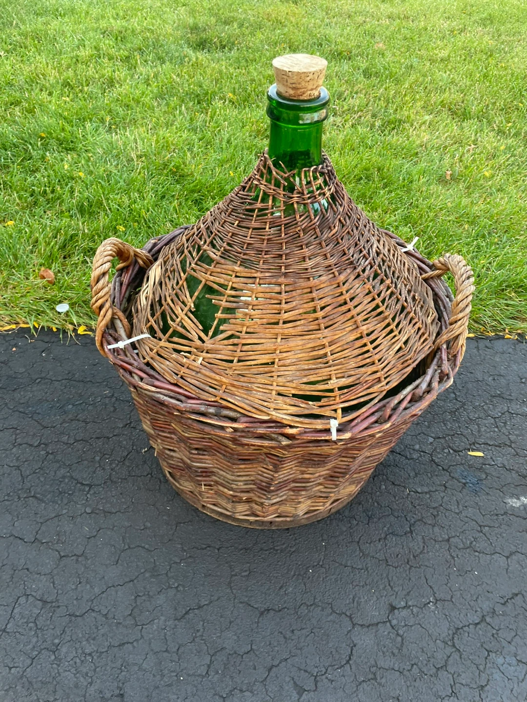 Large Demijohn Glass Bottle with Wicker Basket - photo 2
