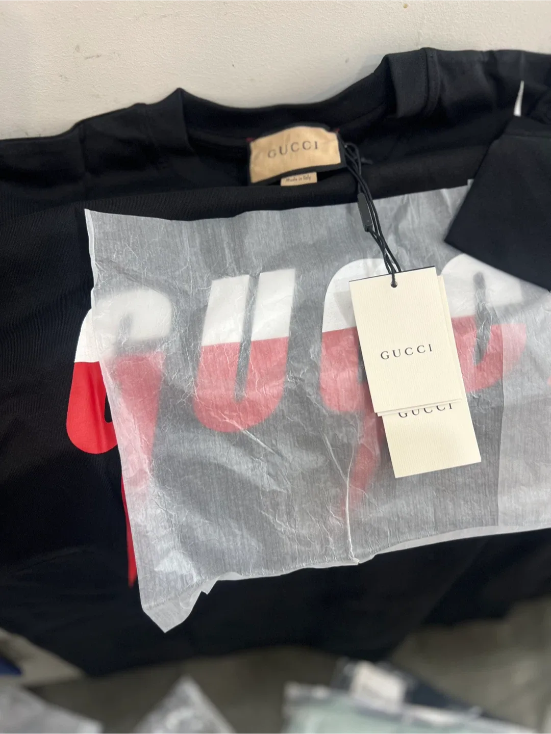 New Gucci Black Graphic Tee