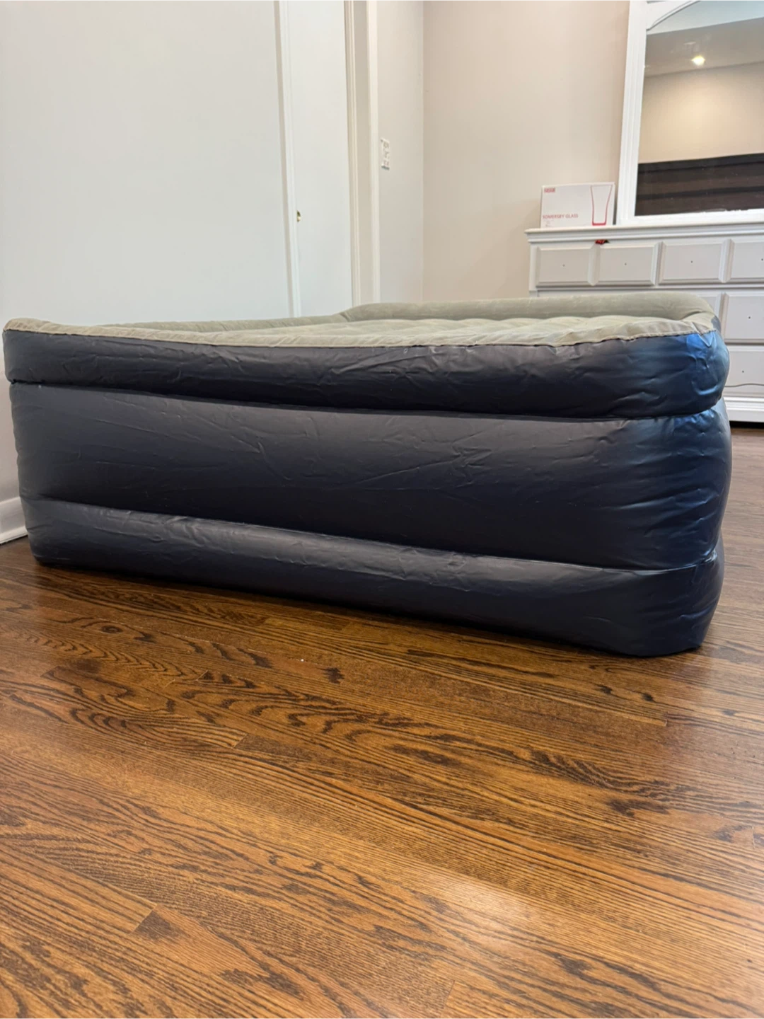 Queen Size Air Mattress - photo 2