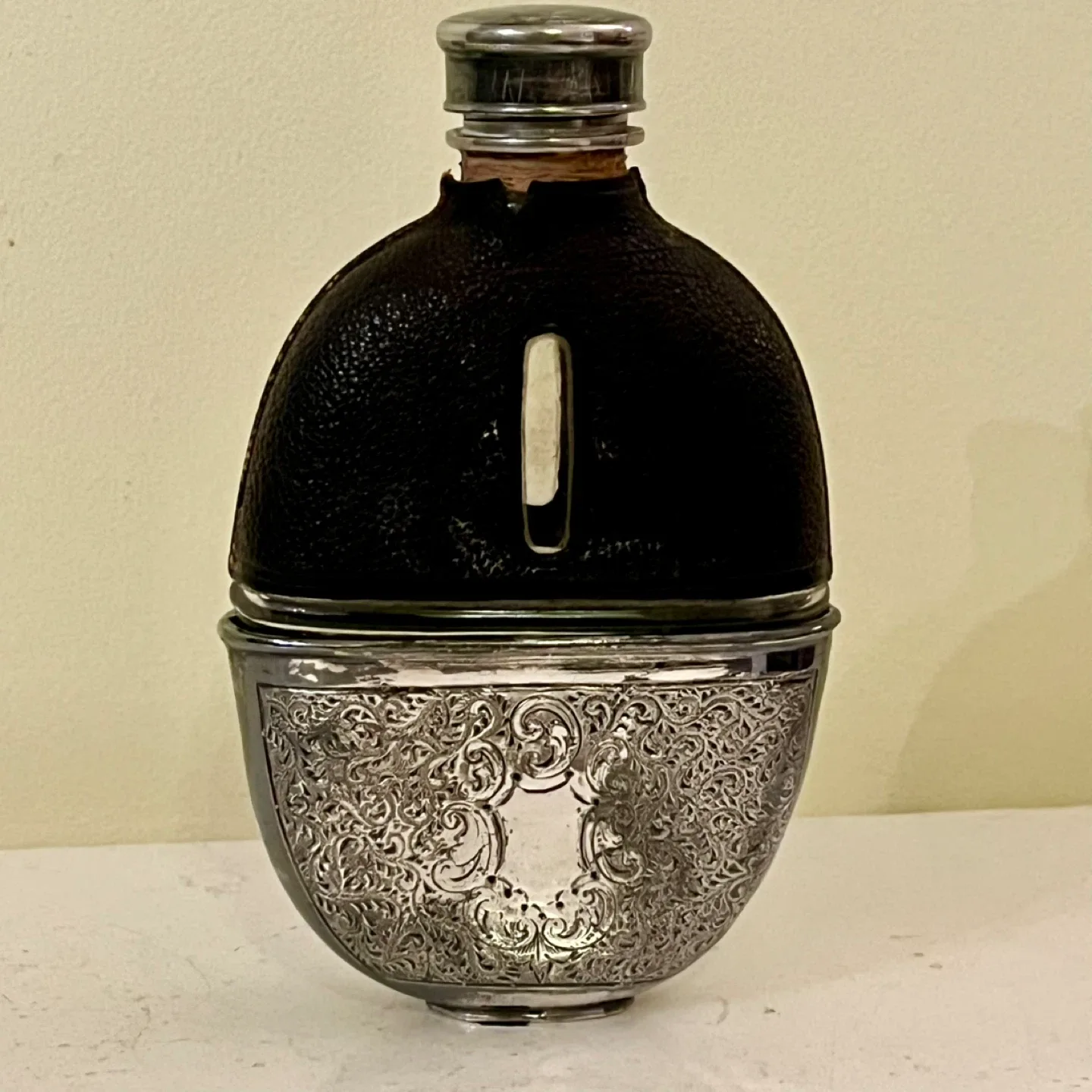 Victorian Silver Plated & Leather Hip Flask & Stirrup Cup thumbnail