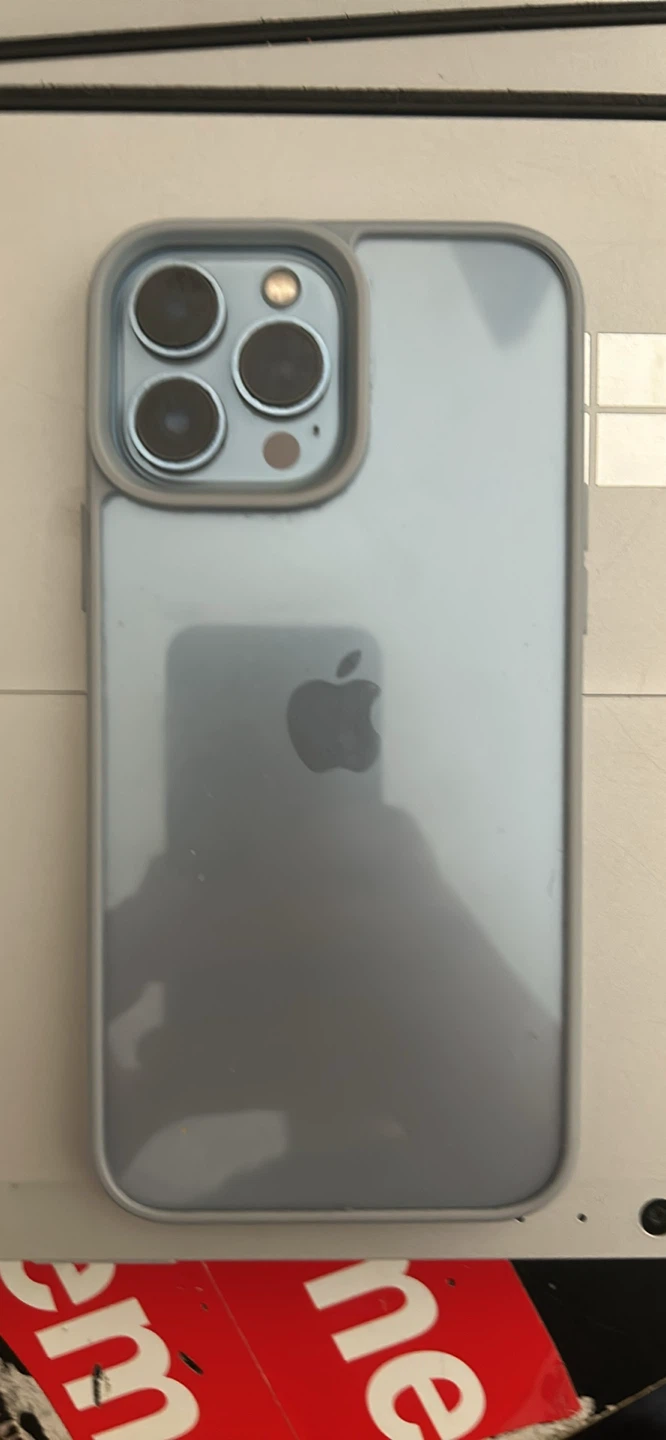 iPhone 13 Pro Max with Case 128 GB