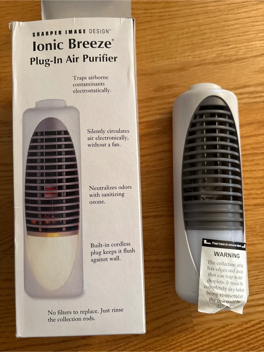Sharper Image Ionic Breeze Plug-In Air Purifier image indicator(3)