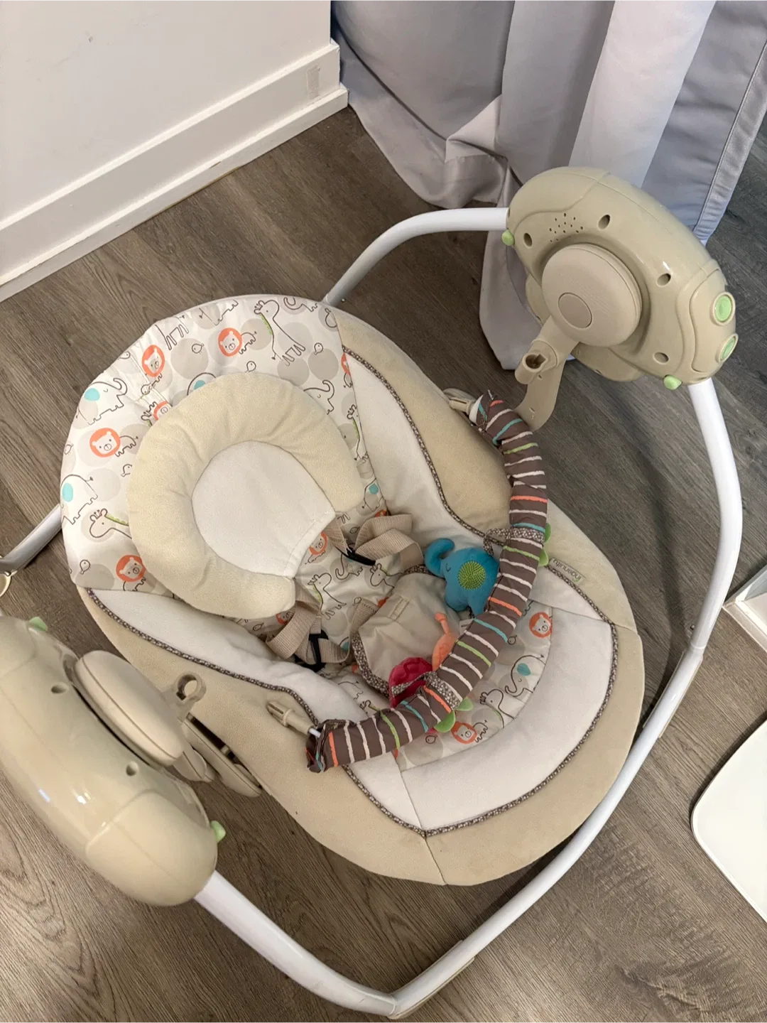 Ingenuity Baby Swing image indicator(2)