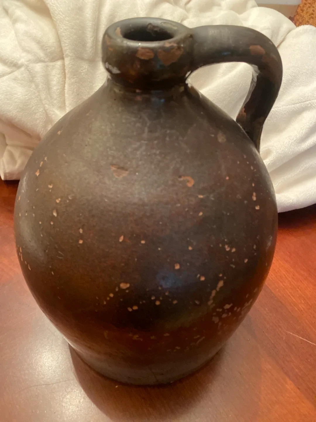 Antique wine jug thumbnail