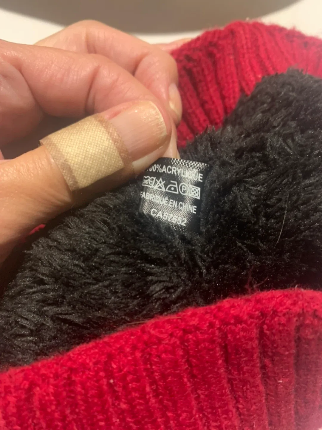 Red & Black Knit Beanie - Acrylic image indicator(3)