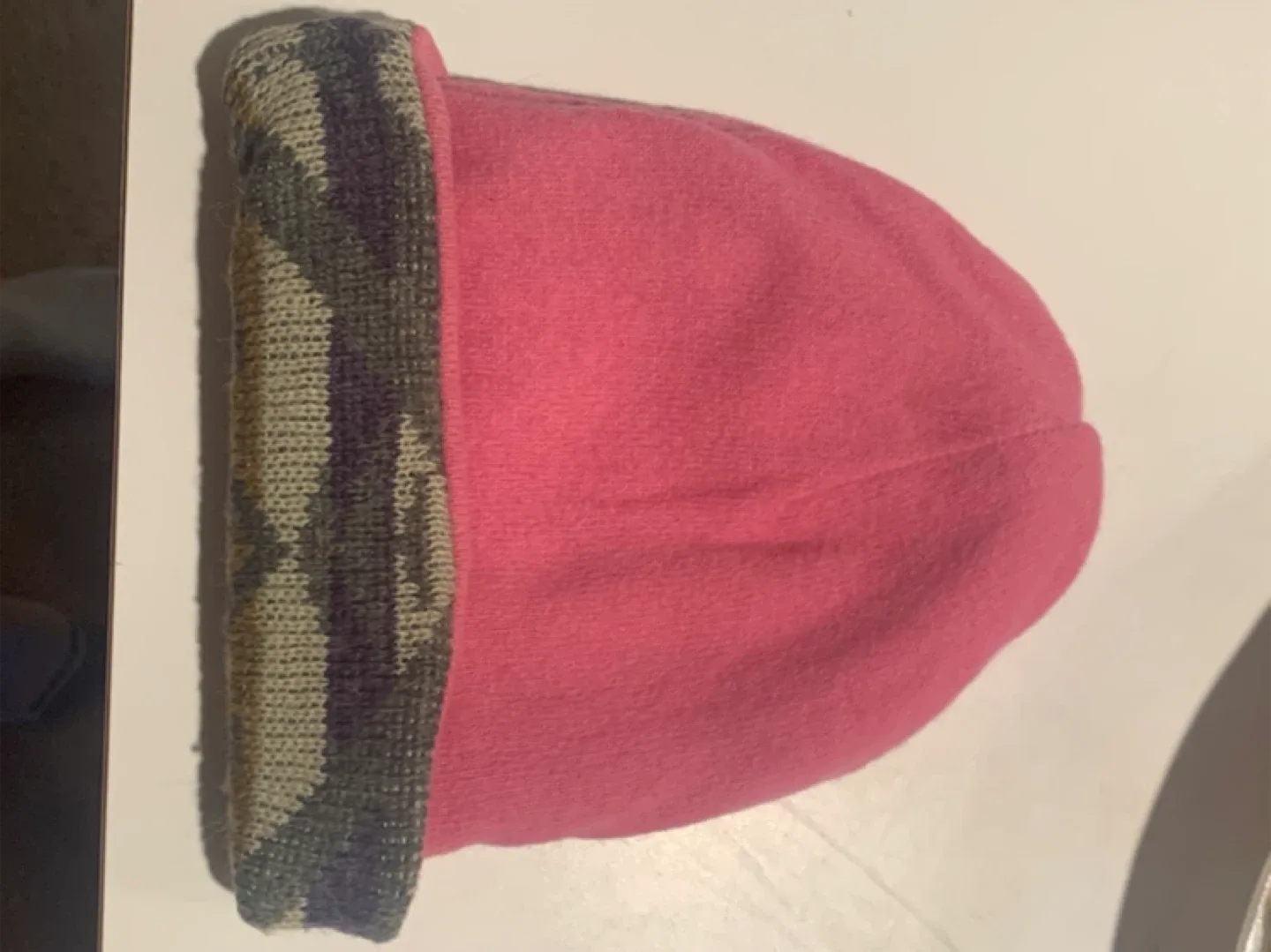 Hat reversible pink/patterned thumbnail