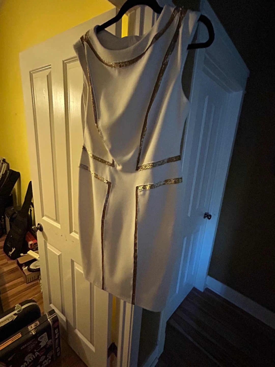 Size 12 Joseph Ribkoff White & Gold Dress