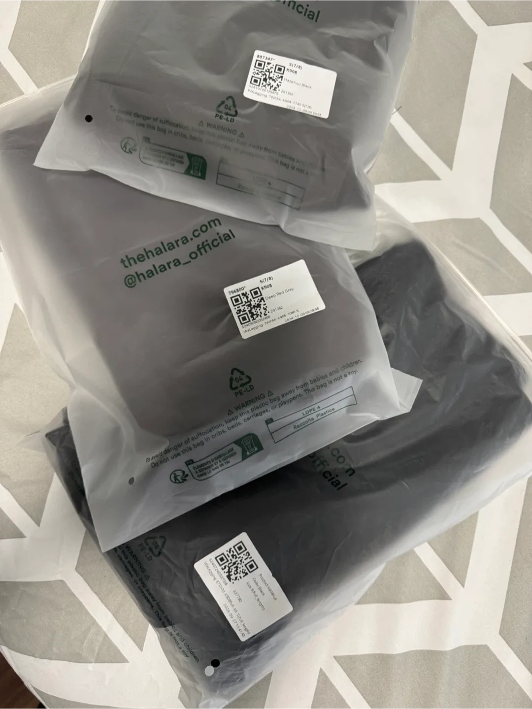 Halara Cargo Pocket Leggings - Size S image indicator(5)