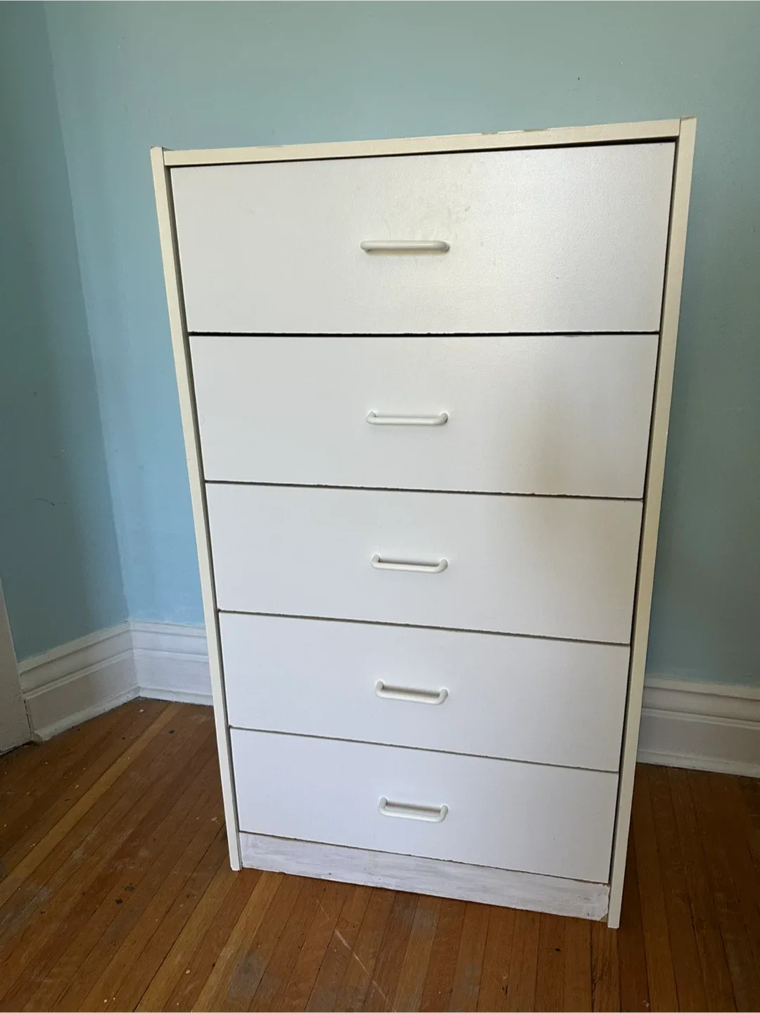 White 5-Drawer Dresser