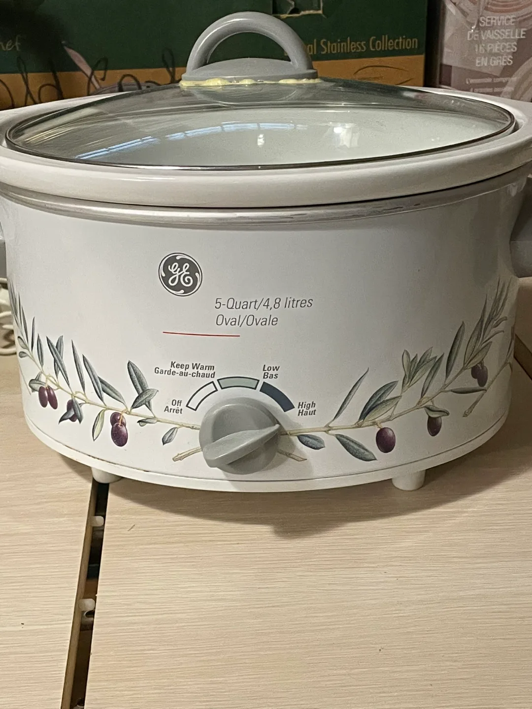 GE 5-Quart Oval Slow Cooker image indicator(2)