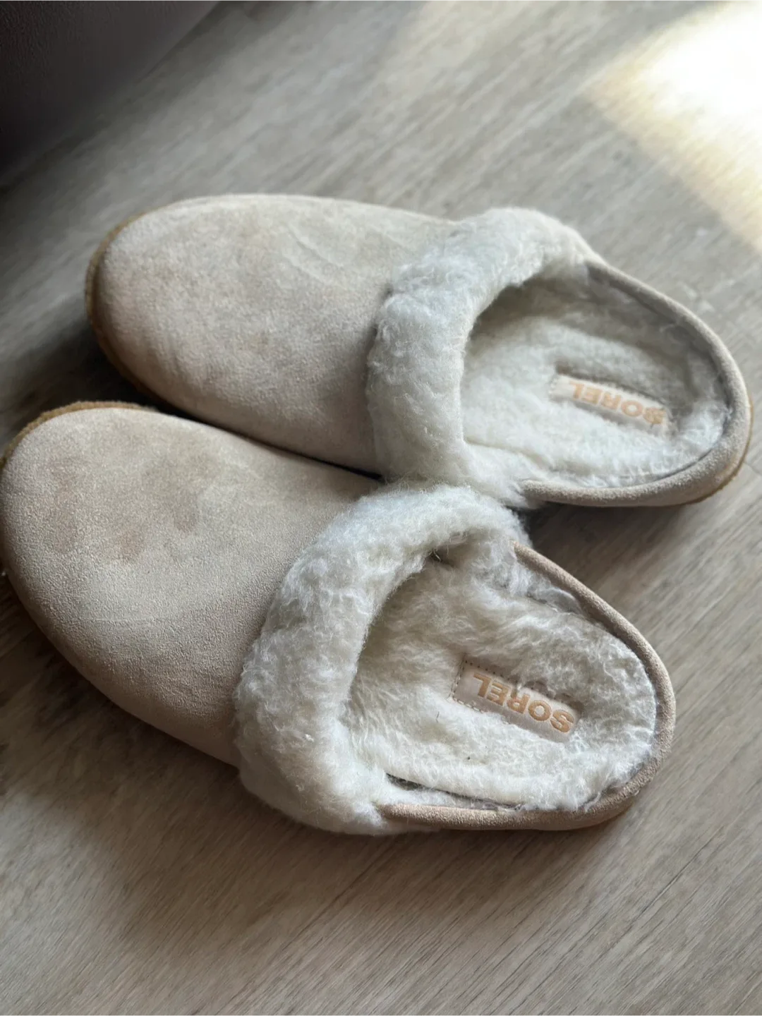 Sorel Women's Slippers Size 7 Beige thumbnail