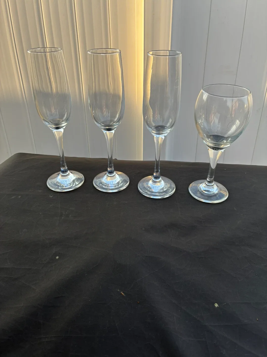 Champagne Flutes - Set of 4 thumbnail