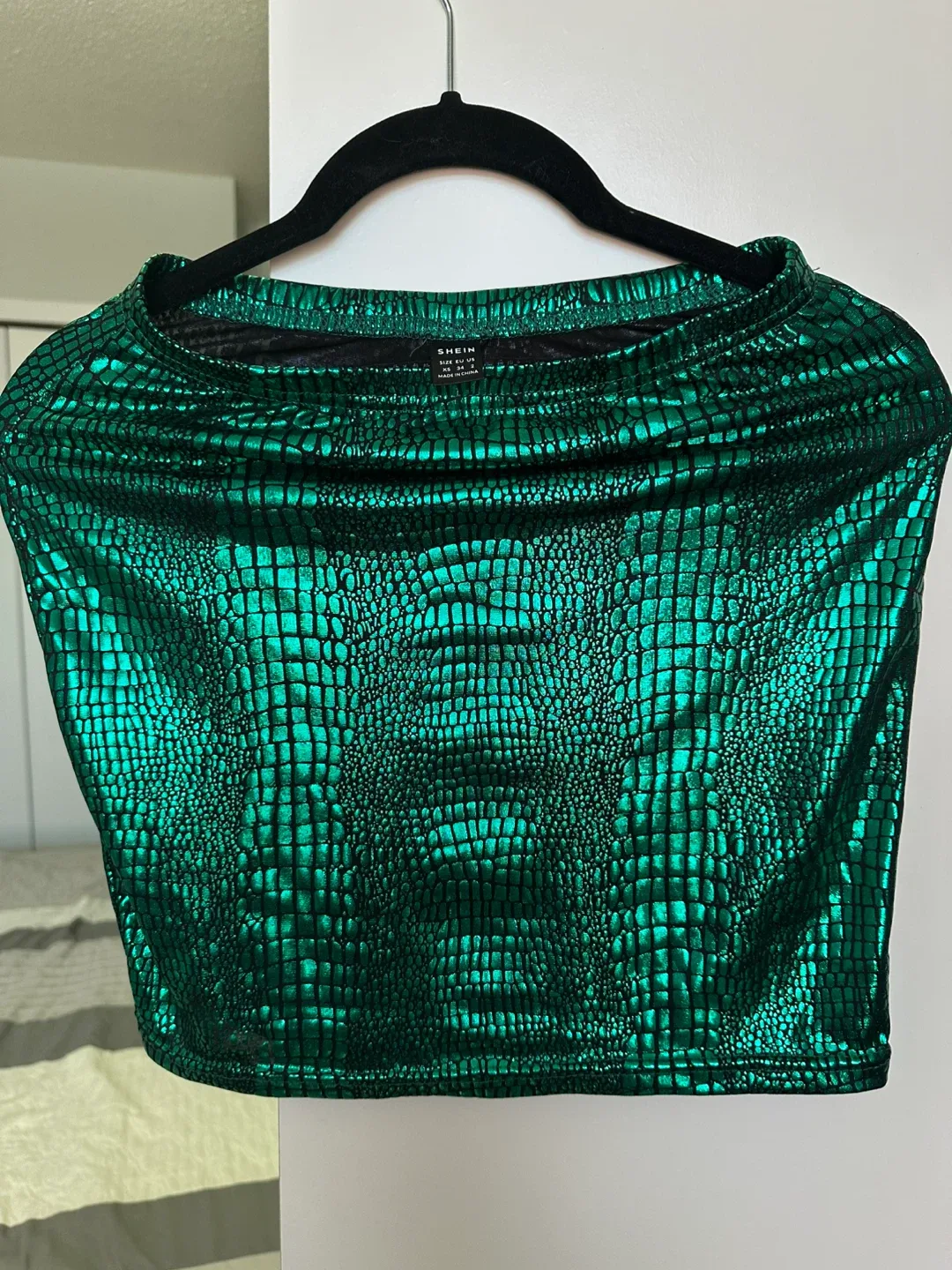 Shein Green Croc Print Crop Top - Size S thumbnail