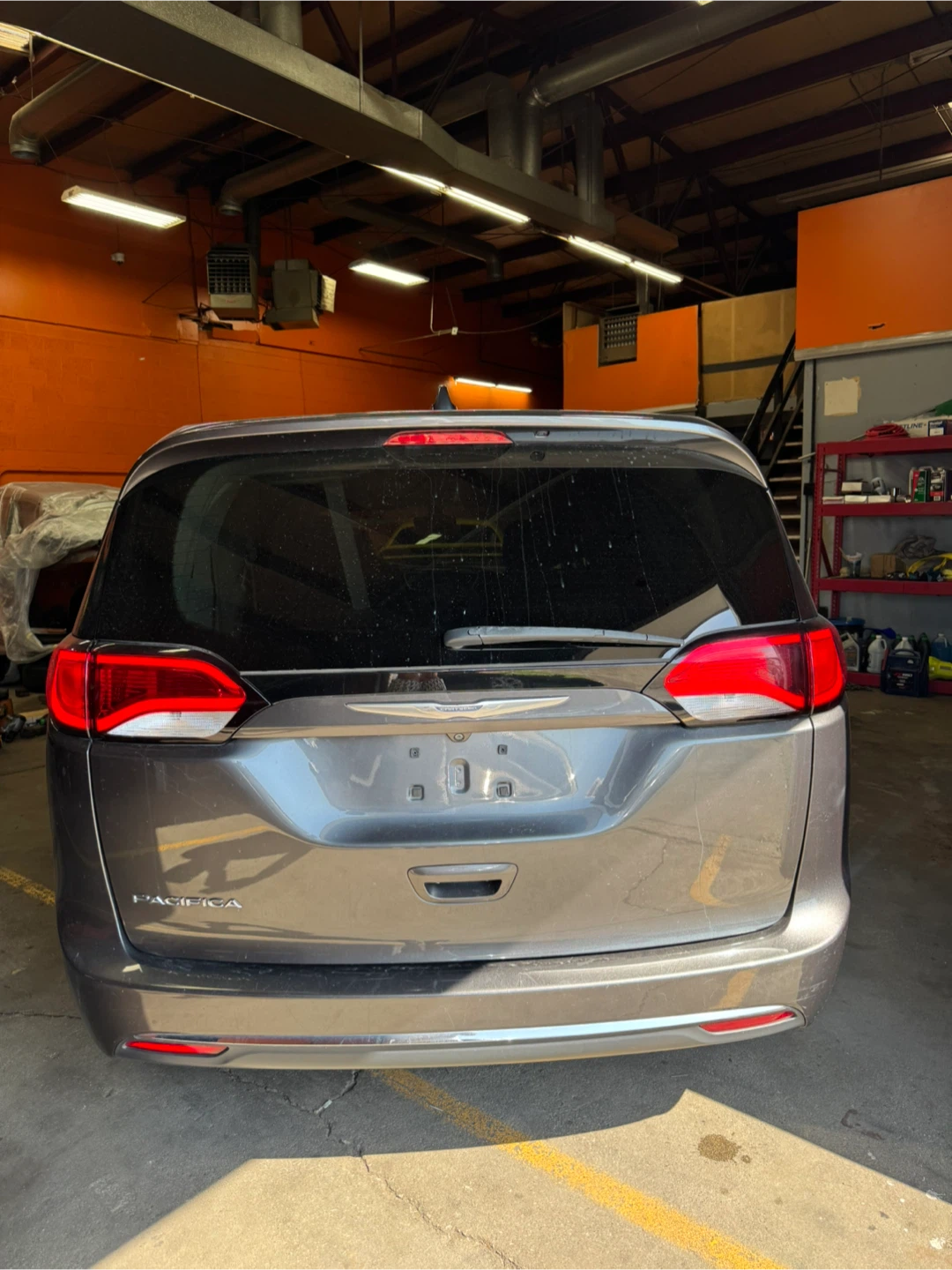2017 Chrysler Pacifica · Touring Plus Minivan 4D - photo 3