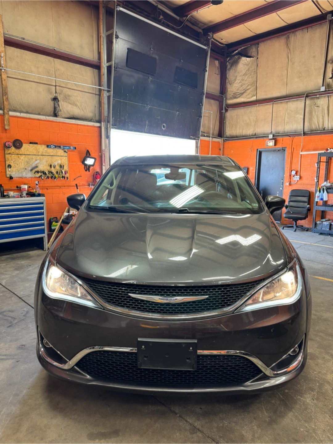 2017 Chrysler Pacifica · Touring Plus Minivan 4D