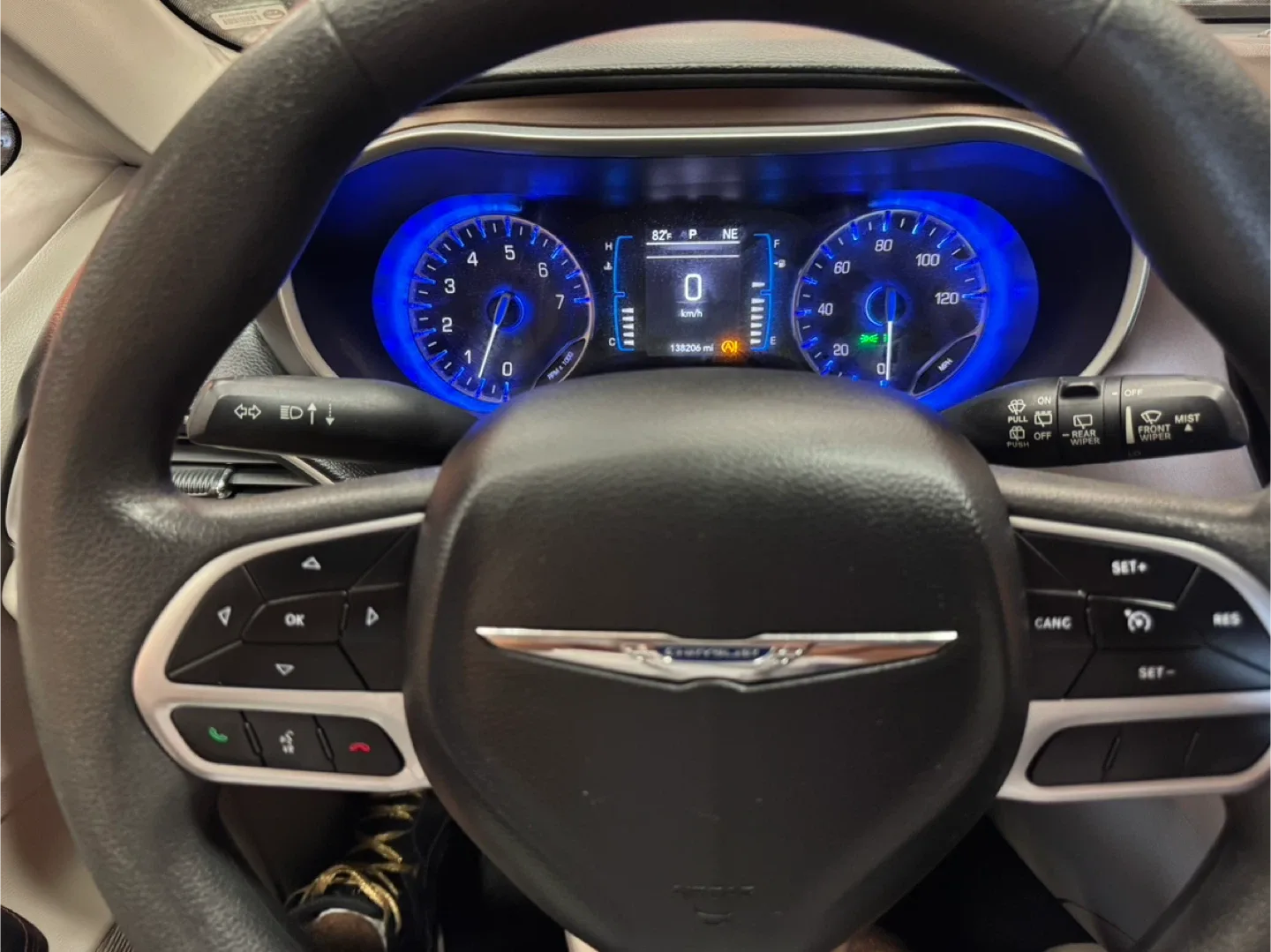 2017 Chrysler Pacifica · Touring Plus Minivan 4D image indicator(10)