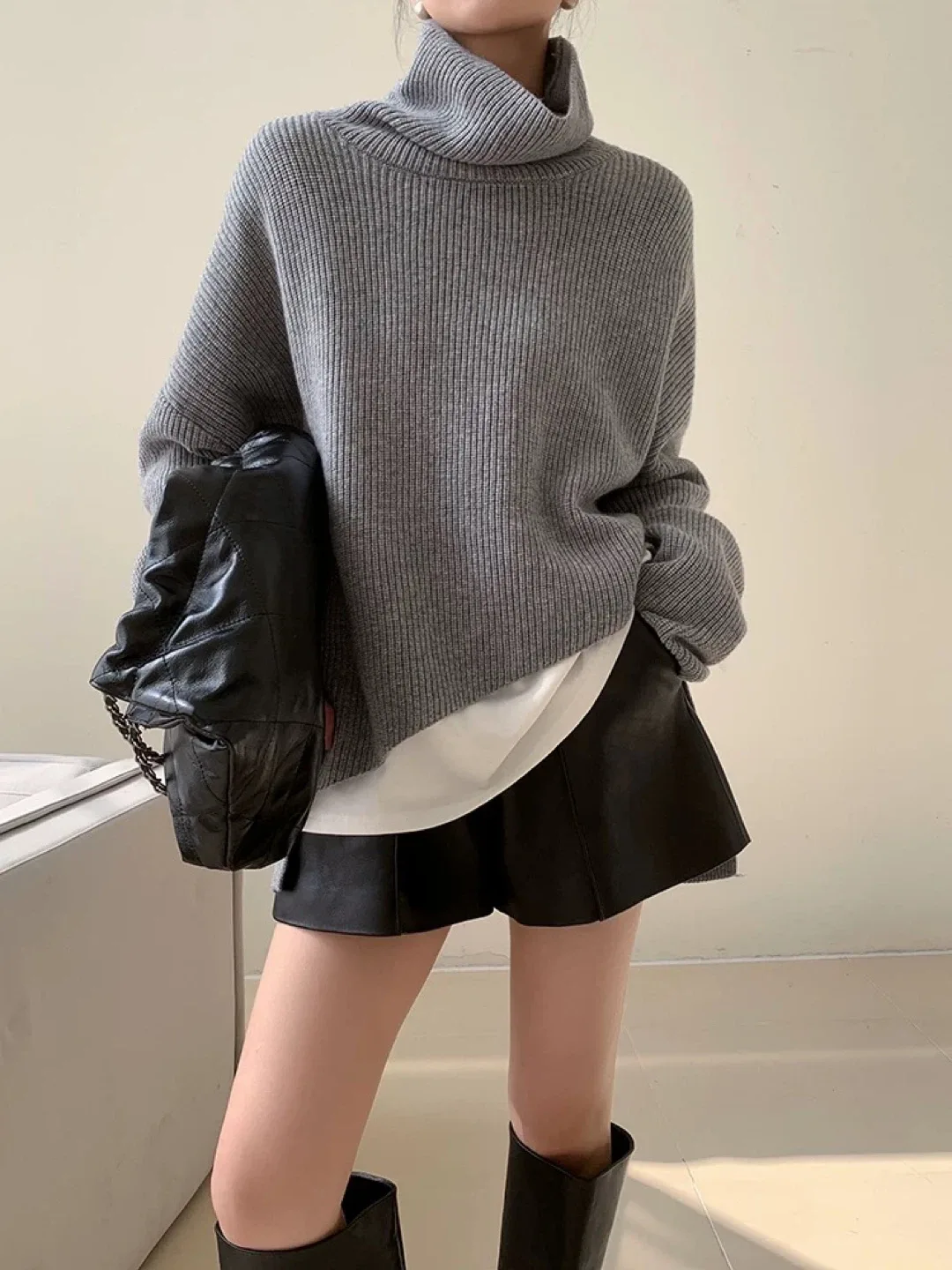 Last Call - Wool Blend Grey Sweater image indicator(4)