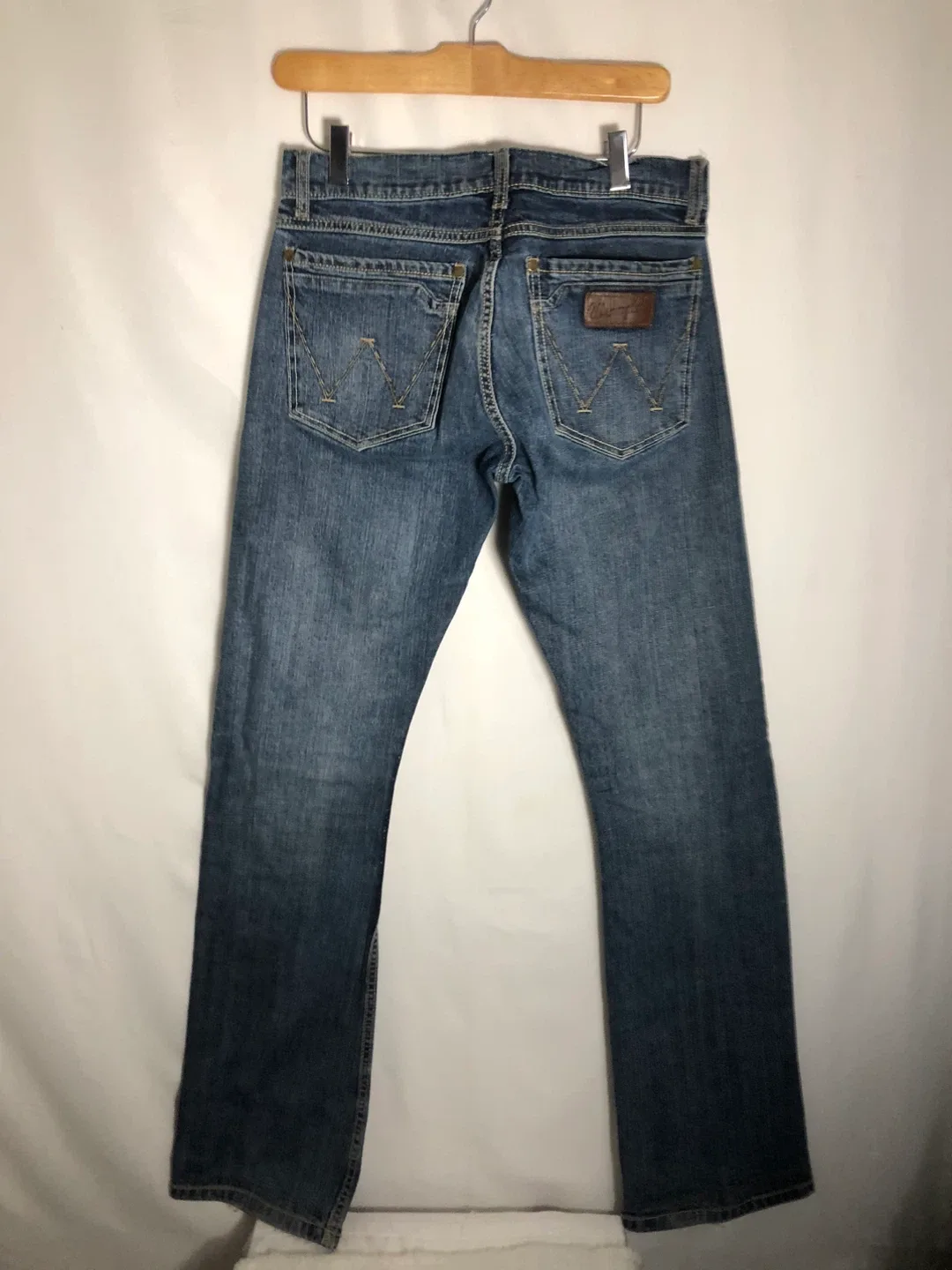 Men’s Wrangler Retro Jeans. Size 29/36. 32” waist. thumbnail