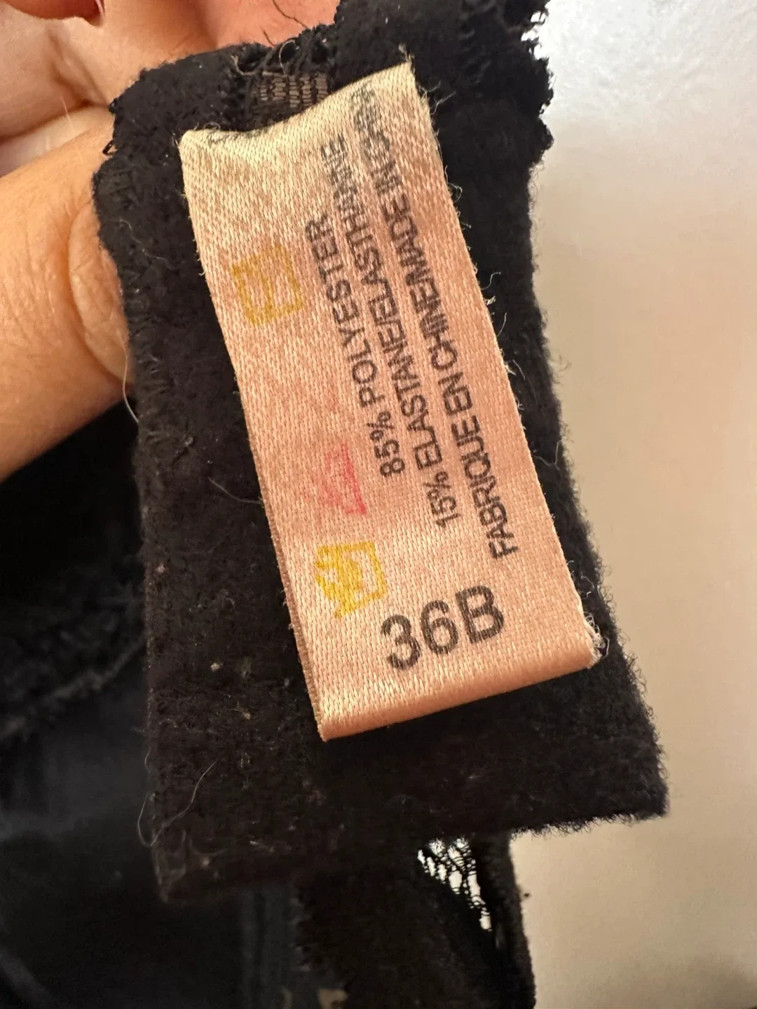 Victoria's Secret Black Lace Bra - Size 36B image indicator(3)