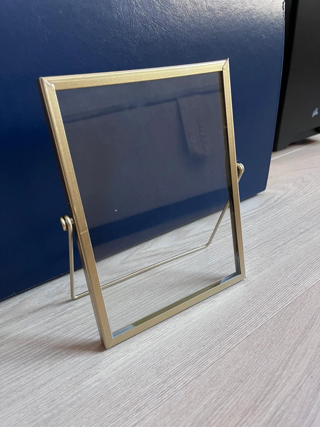 Gold Picture Frames