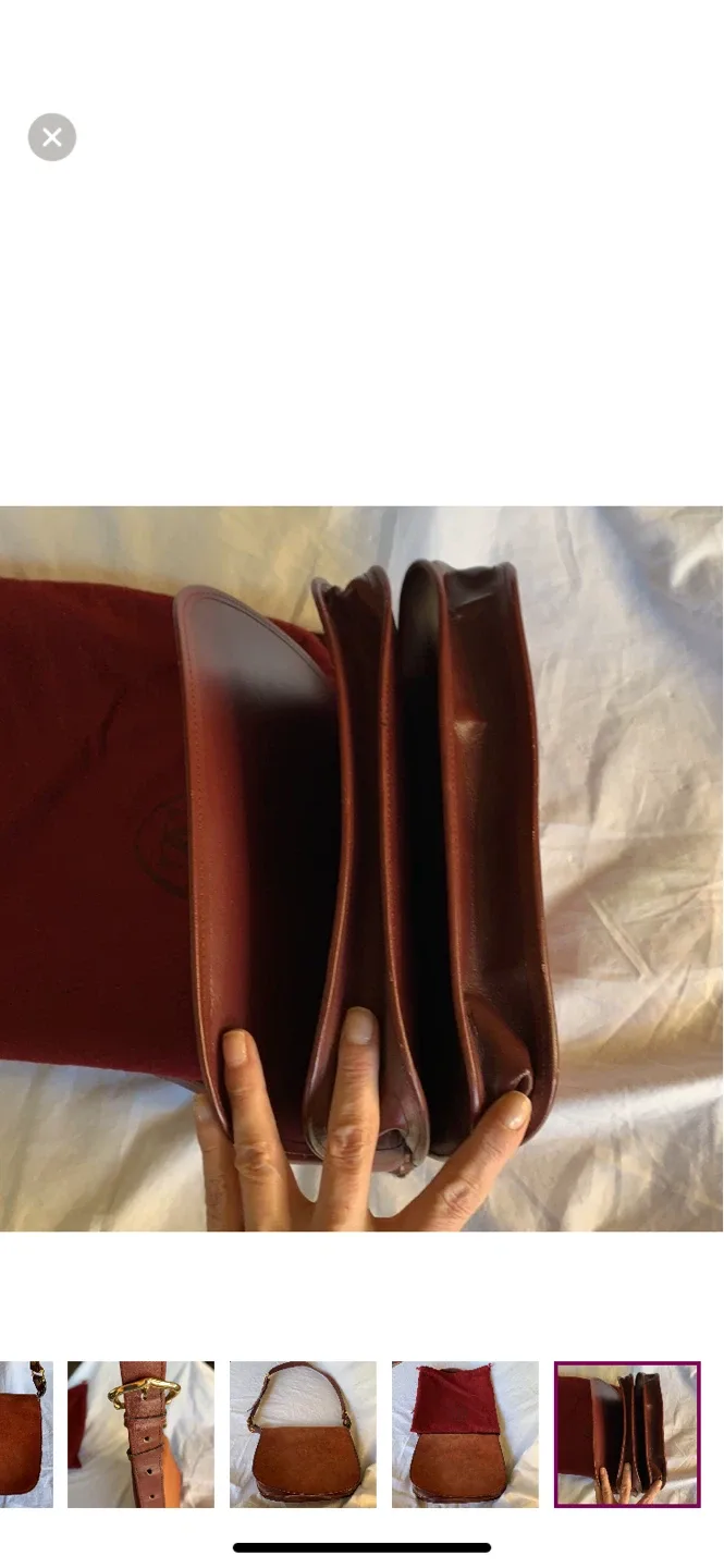 VINTAGE Les Must de Cartier Paris Burgundy Leather Bag image indicator(6)