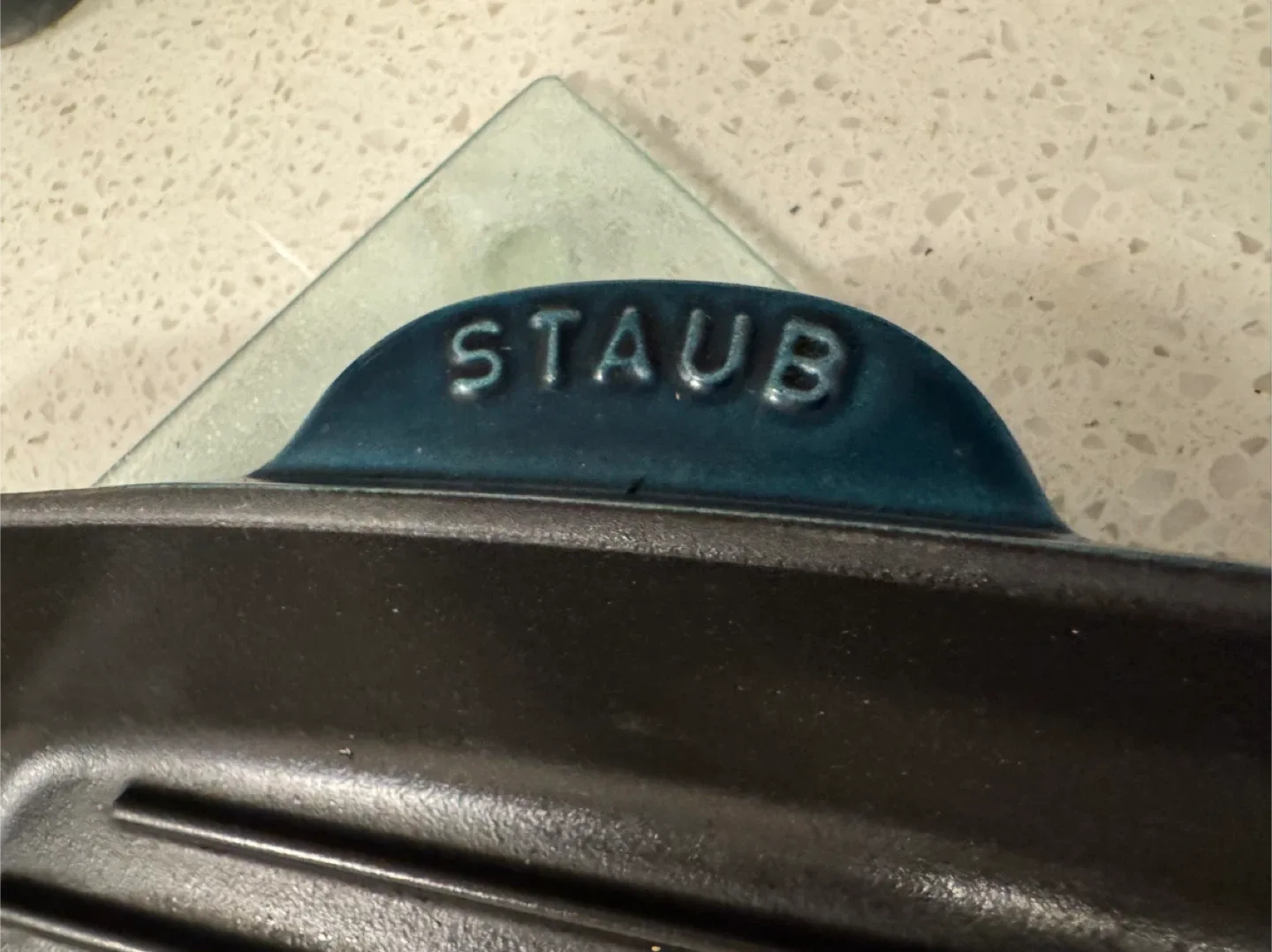 Staub Cast Iron Grill Pan - Square image indicator(2)