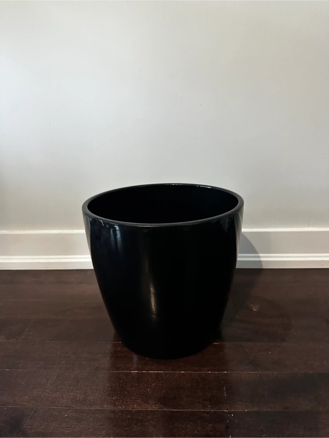 Black Planter Pot - Indoor/Outdoor - photo 2