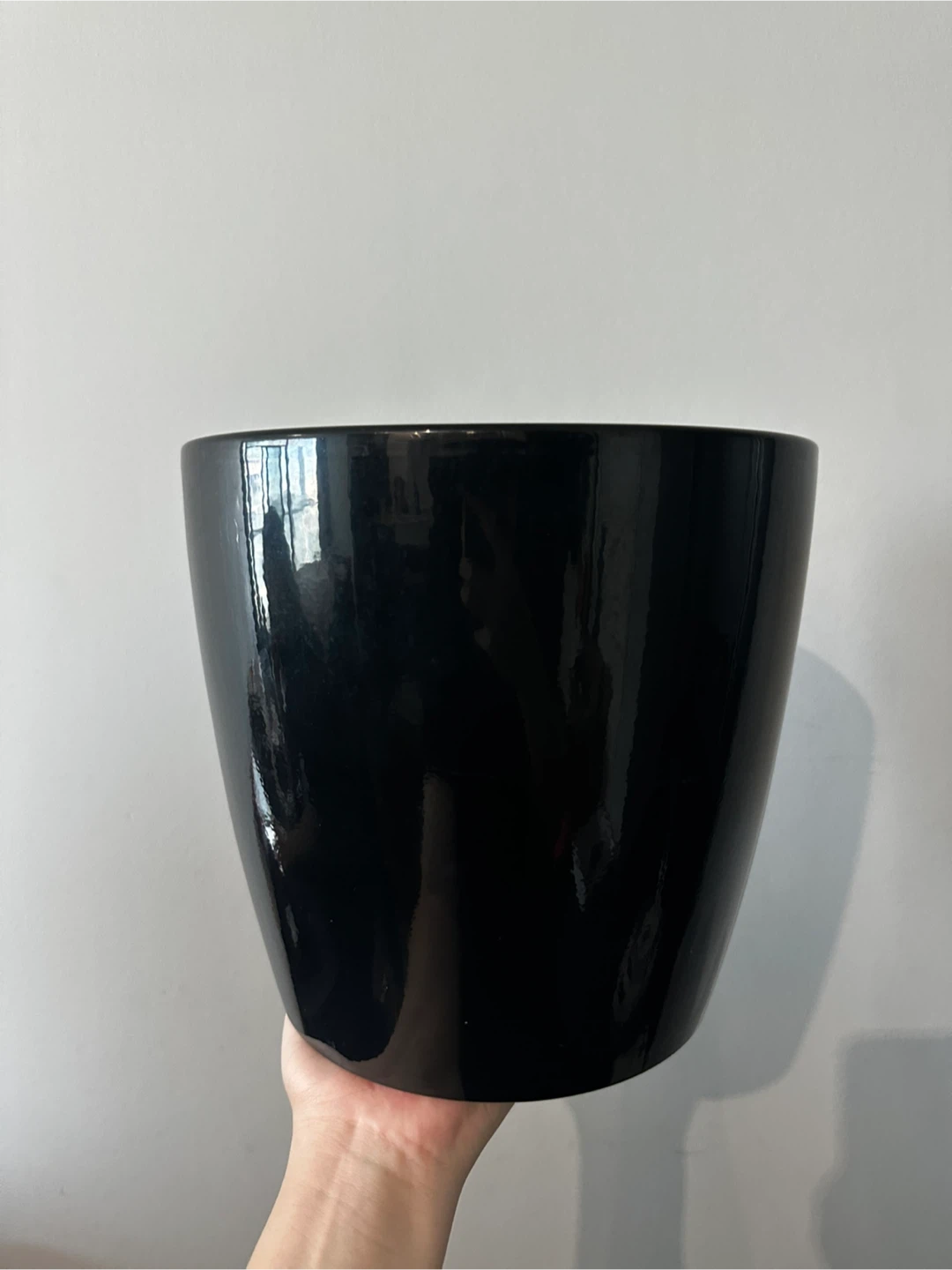 Black Planter Pot - Indoor/Outdoor