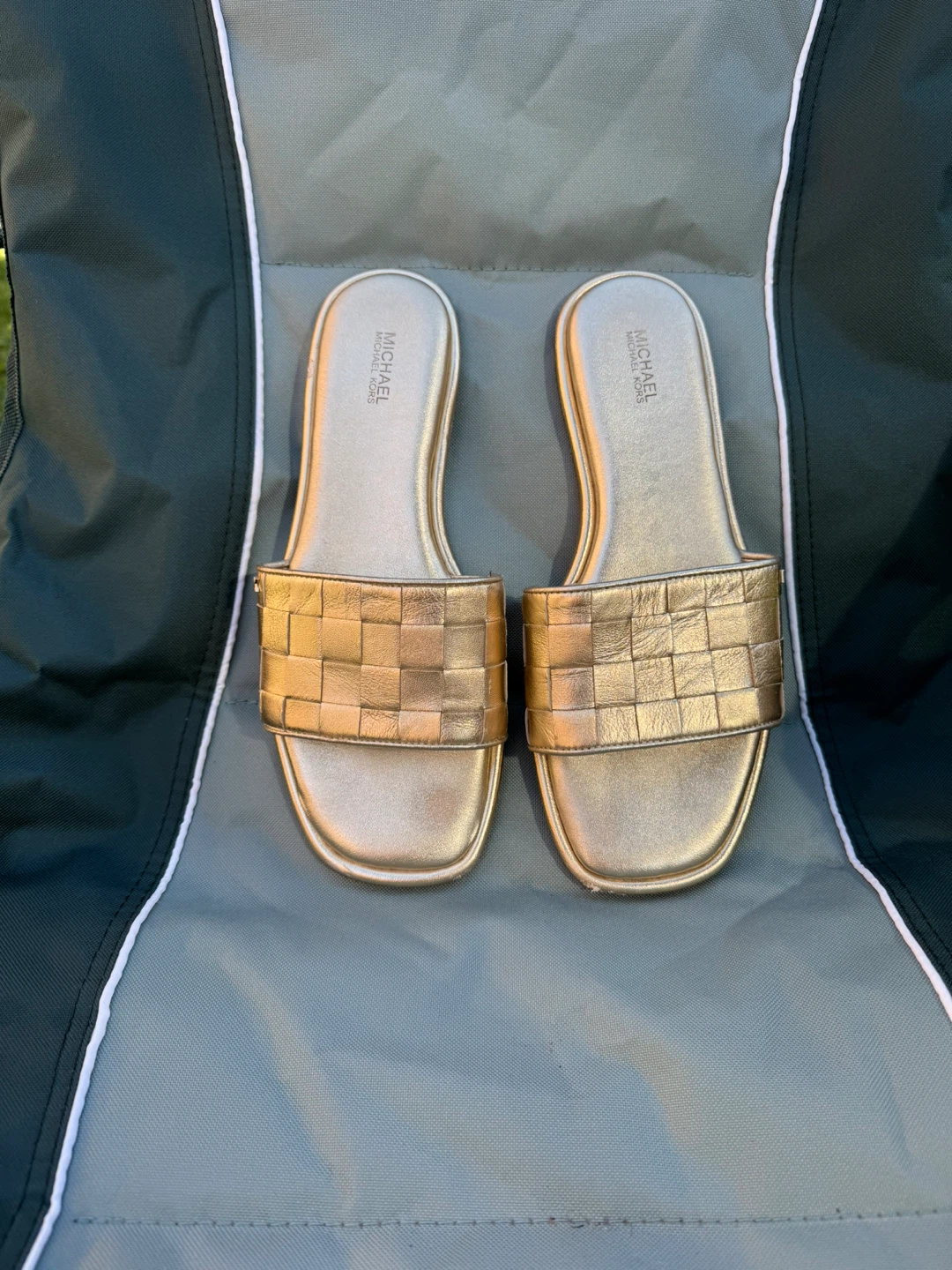 Michael Kors Hayworth Woven Leather Slides - Size 10