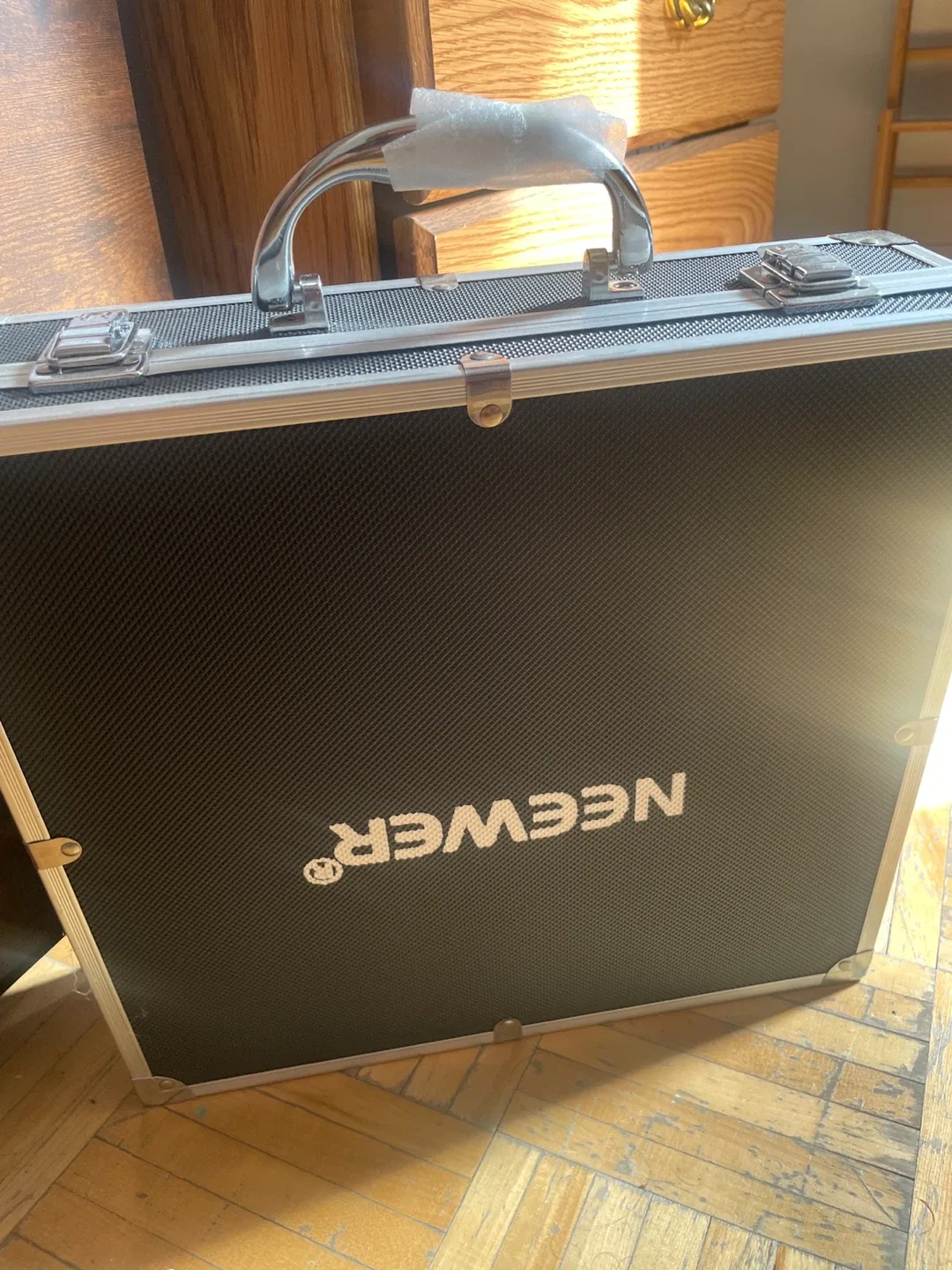 NEEWER Teleprompter X14 PRO with Remote & APP Control image indicator(3)