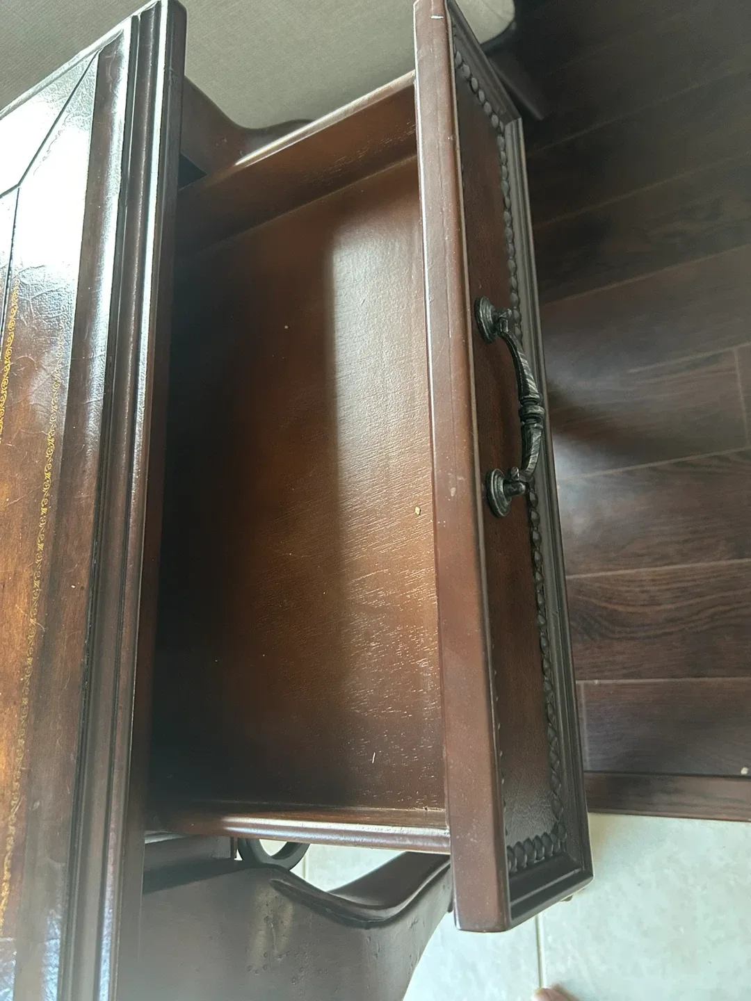 Coffee Table, 2 Sofa Side Tables & Console Set image indicator(7)