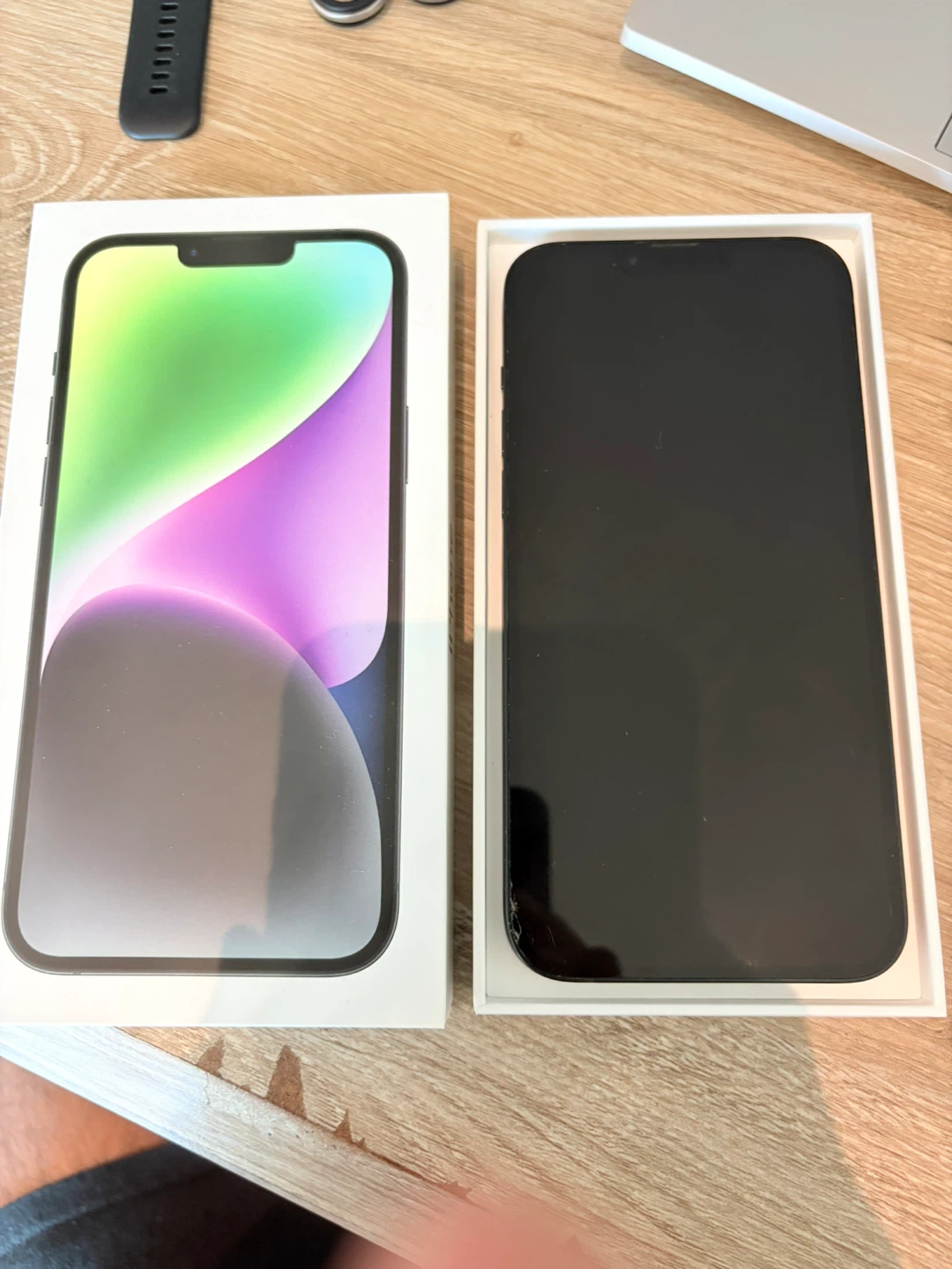 Apple iPhone 14 Plus - Midnight - 128GB