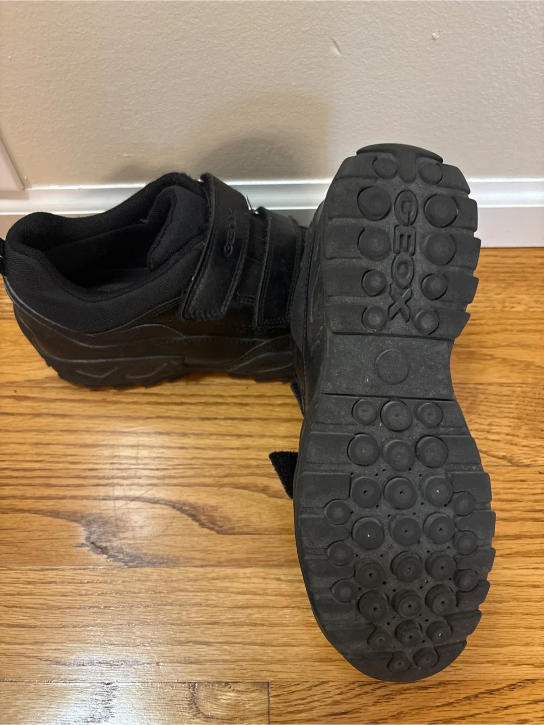 Waterproof Geox Black Sneakers - Size 38/ men’s 6 image indicator(2)