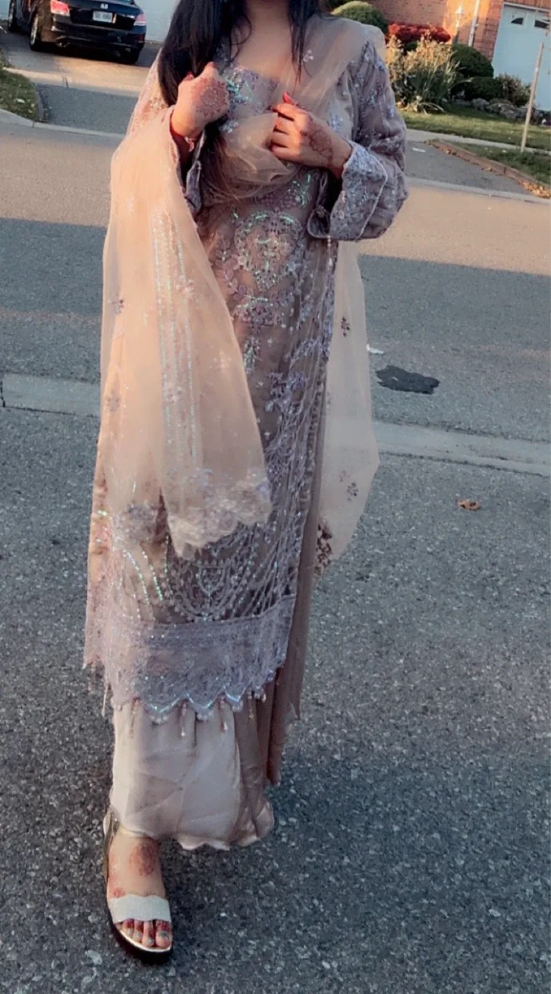 Pakistani Suit - free size image indicator(2)