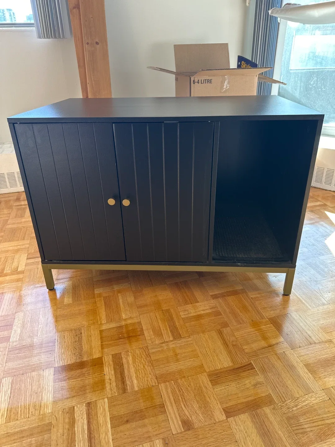 Black Cat Litter Box Cabinet image indicator(4)